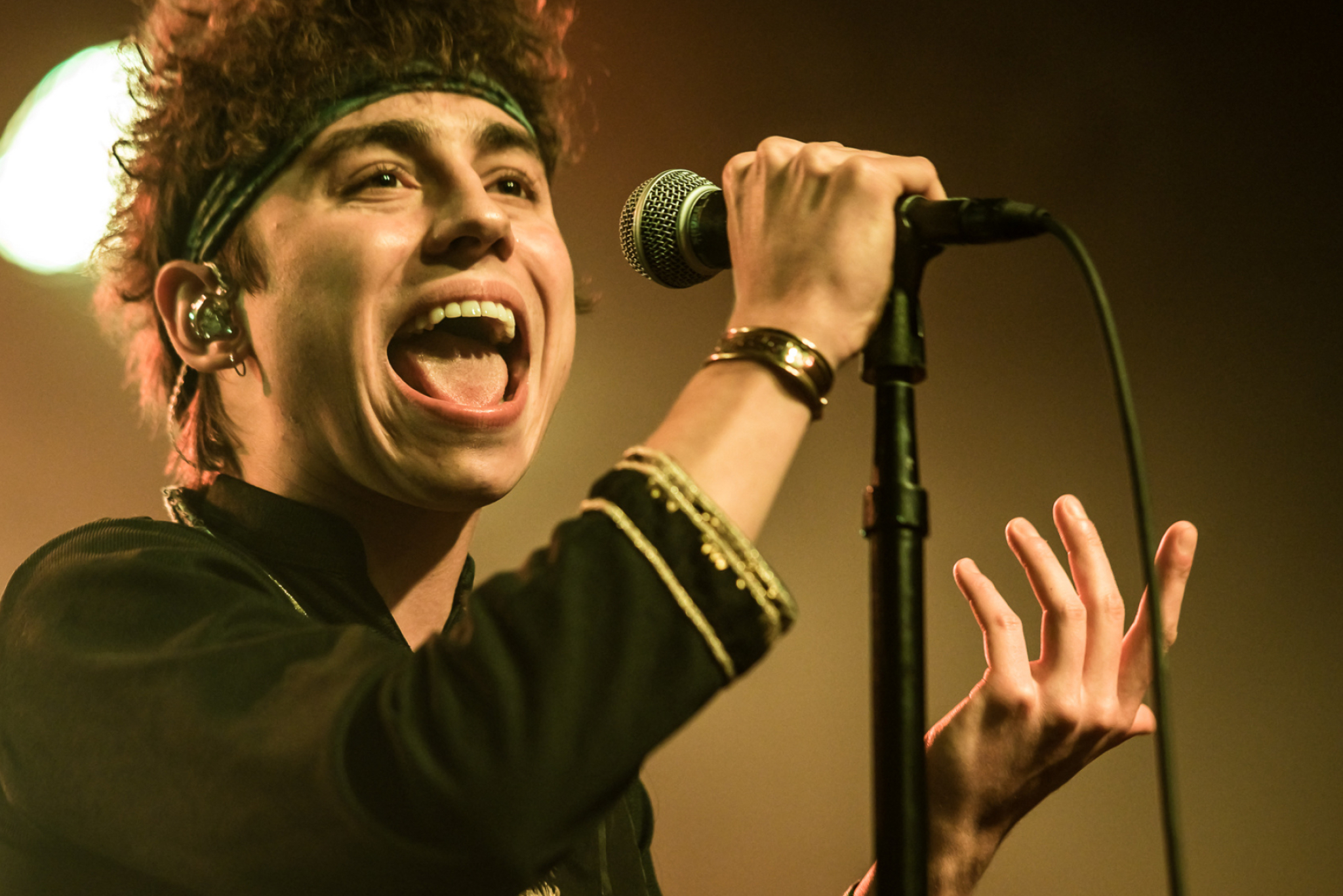 Greta Van Fleet, Live concert review, Sold-out show, Music performance, 2050x1370 HD Desktop