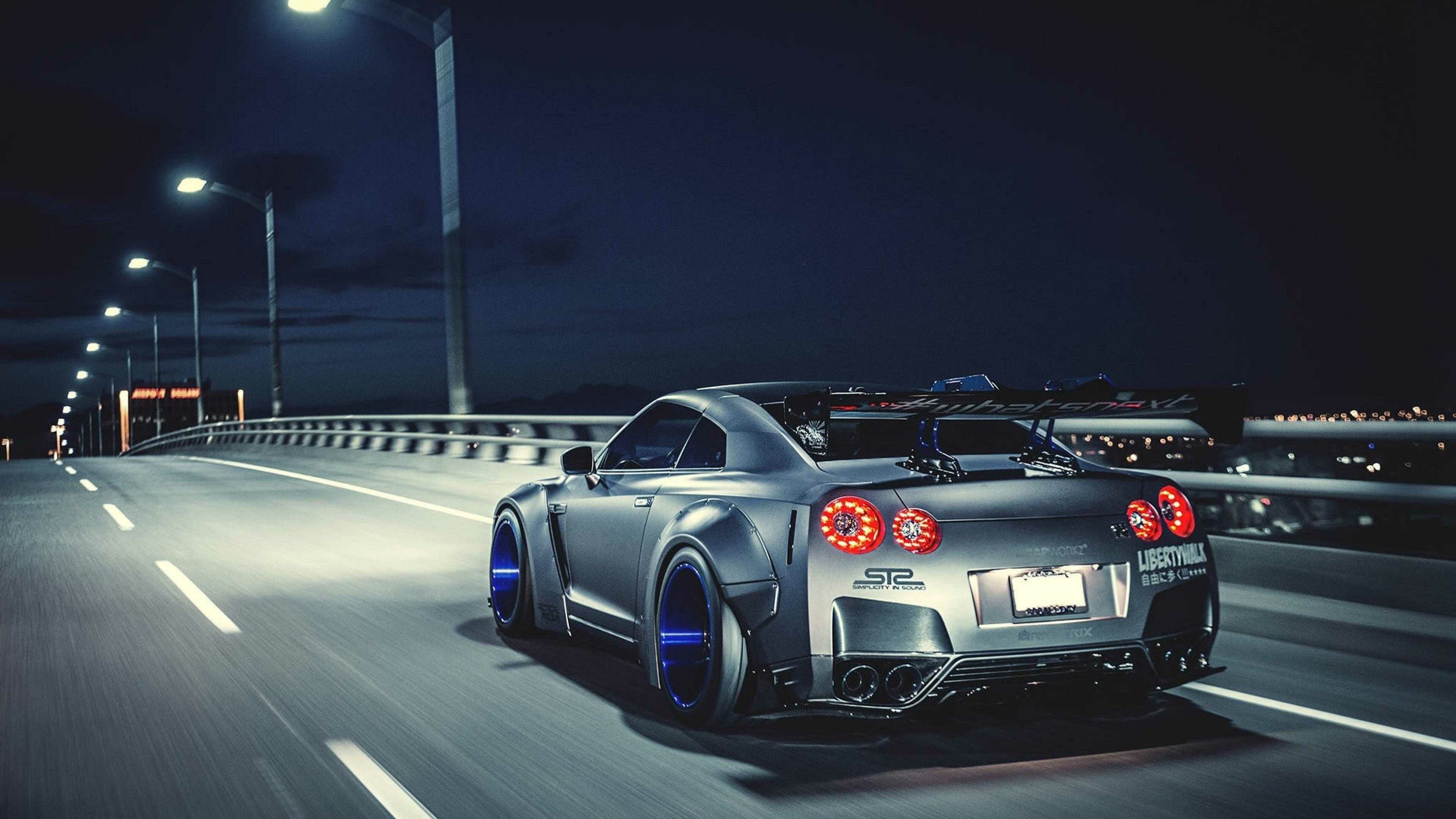 Nissan GTR, Auto excellence, High-performance beast, Iconic design, 3840x2160 4K Desktop