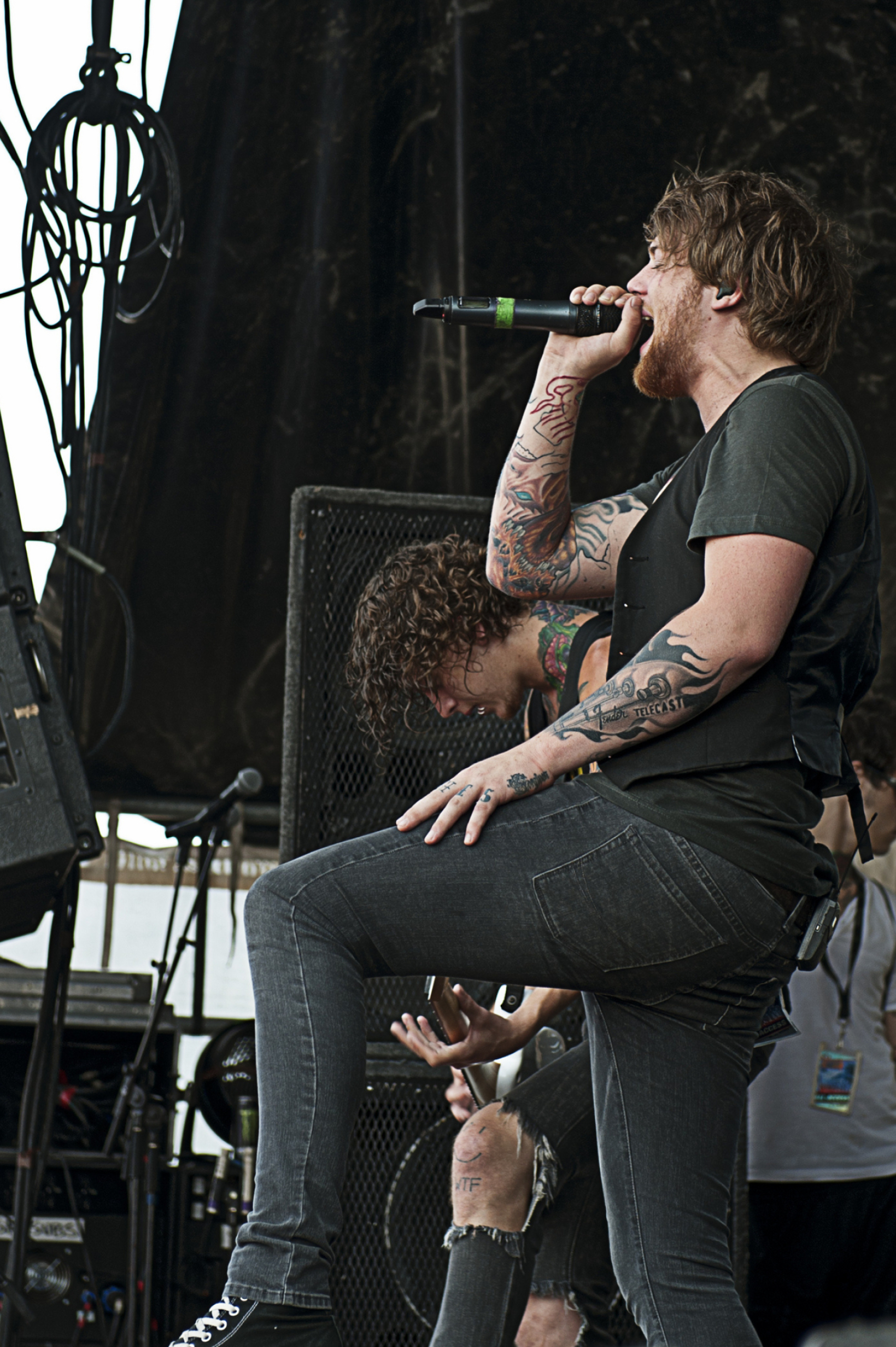 Asking Alexandria Live Warped Tour - Milwaukee, WI - Photo - Asking Alexandria Photo 25130548 - Fanpop 1710x2560