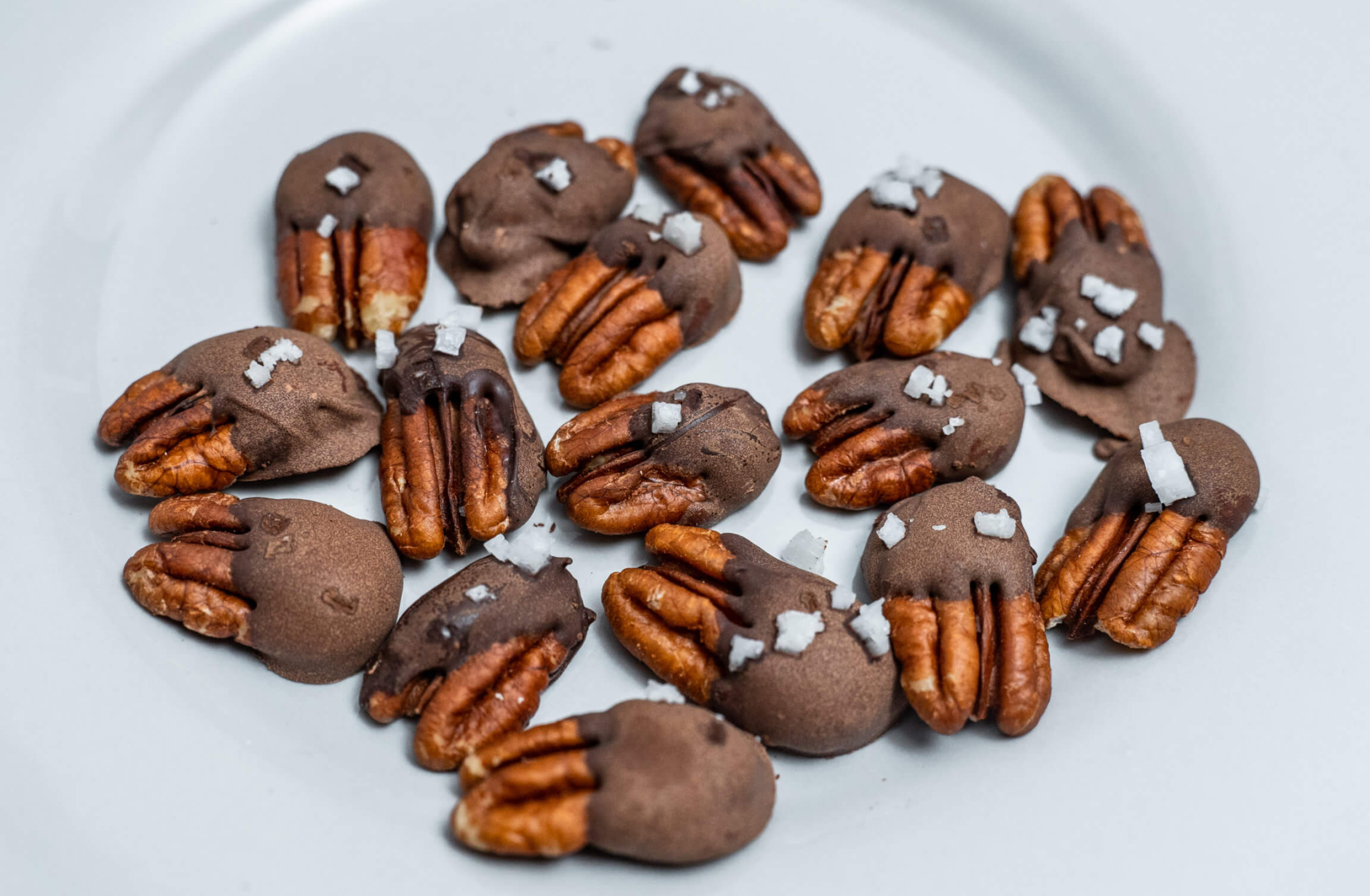 Pecans, Chocolate covered, Chef Abbie Gellman, 2560x1680 HD Desktop