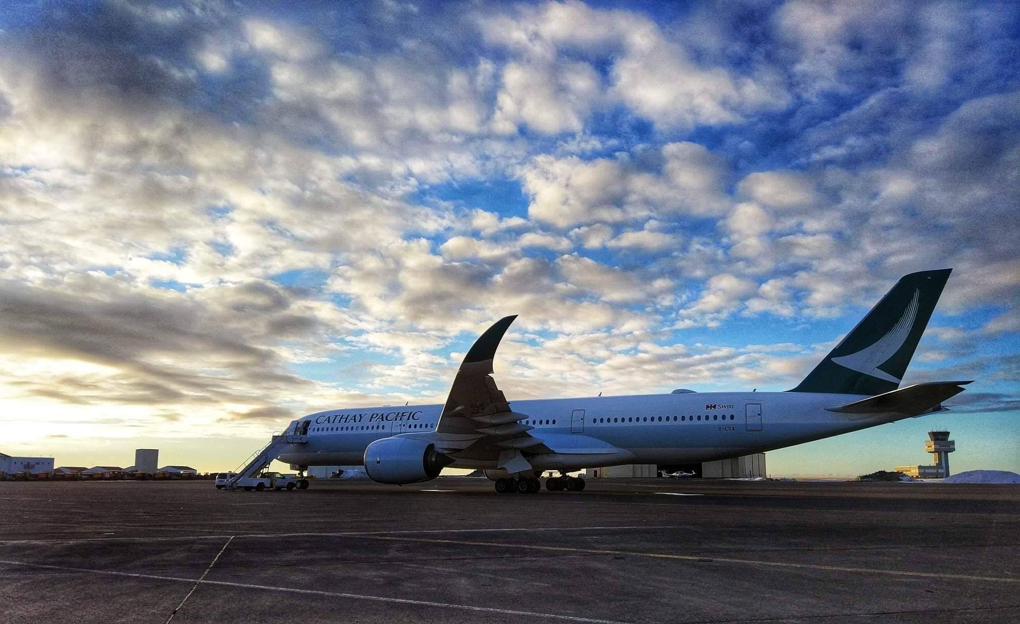 Cathay Pacific, Airbus A350-900, Diverted to Keflavk BIkf, 2000x1230 HD Desktop