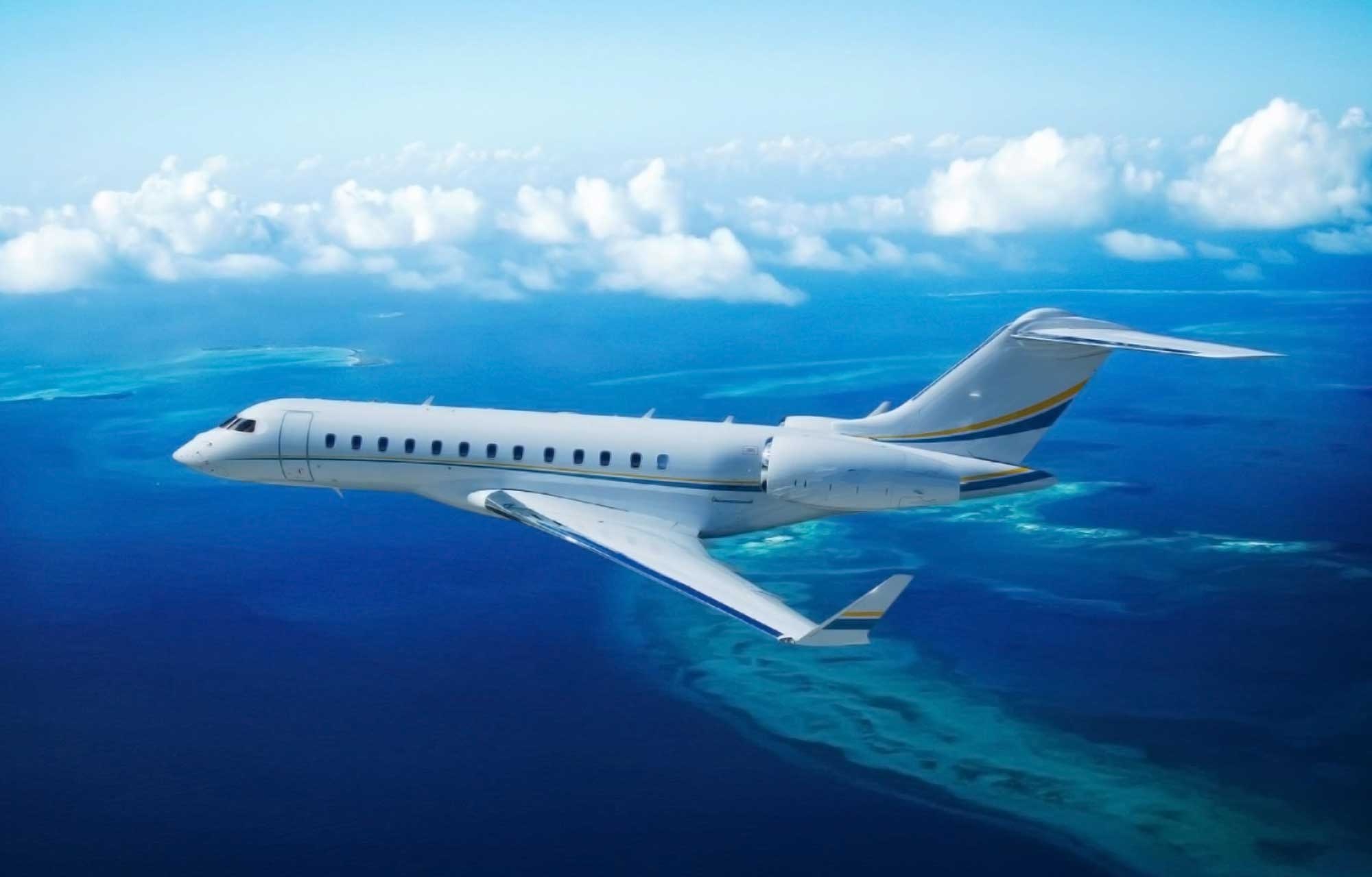 Bombardier Aerospace, Global 6000 brochure, Performance, Operating costs, 2000x1280 HD Desktop