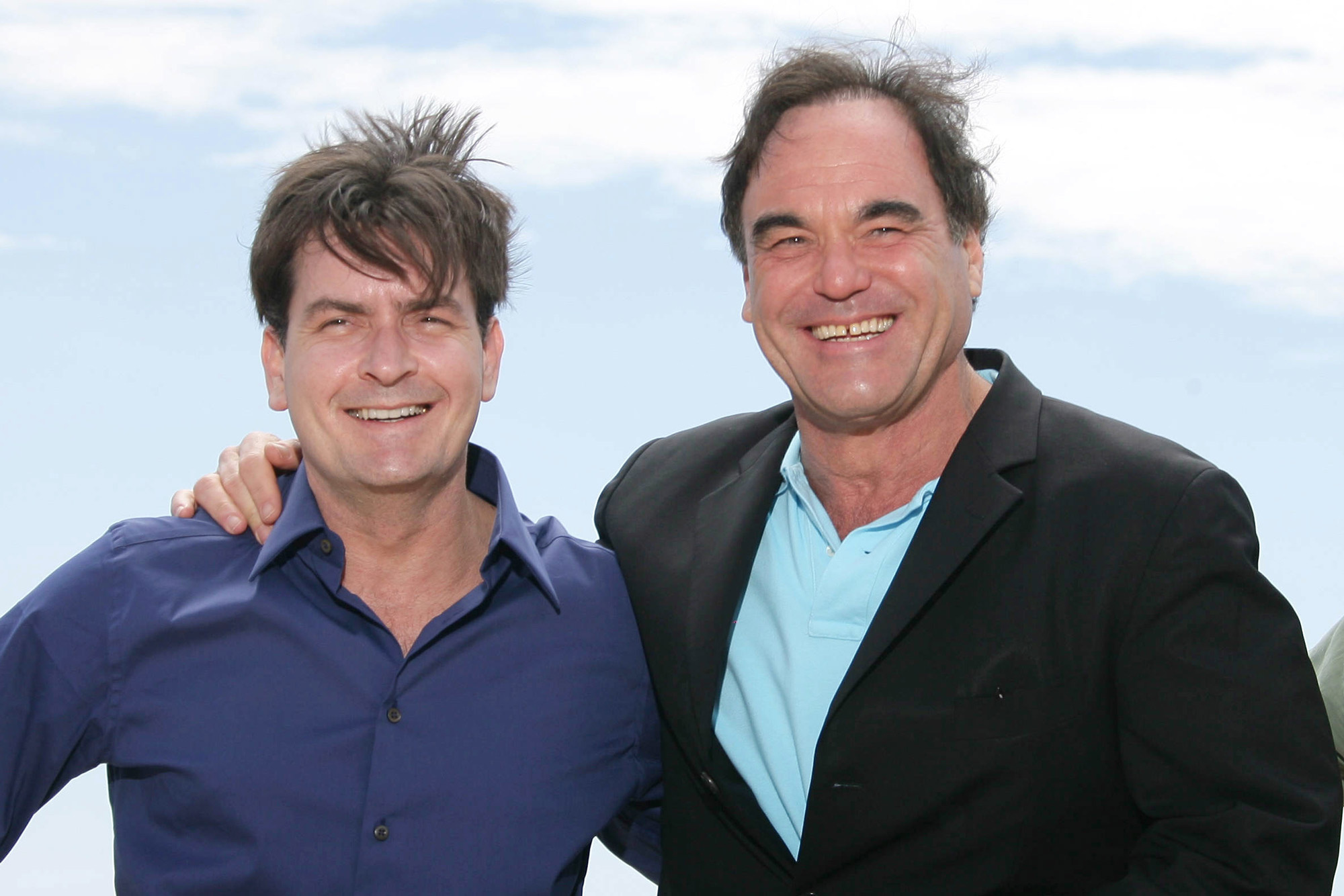 Oliver Stone, Charlie Sheen, More potential, 2000x1340 HD Desktop