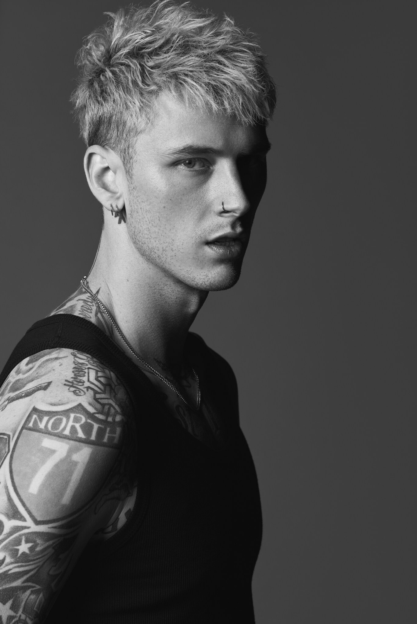 Machine Gun Kelly, Machinegun Kelly Provokr, Machinegun Kelly, 1370x2050 HD Phone