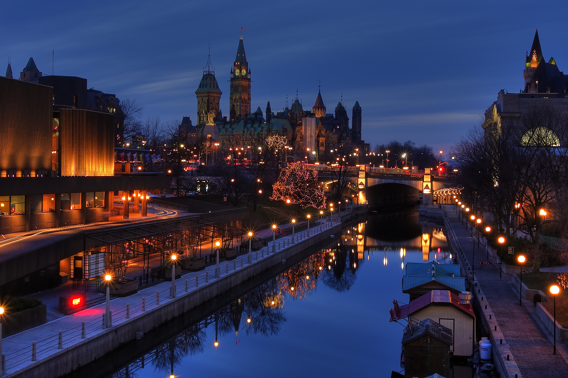 Ottawa travels, Ottawa background images, Banff wallpapers, Montreal high resolution, 1940x1290 HD Desktop