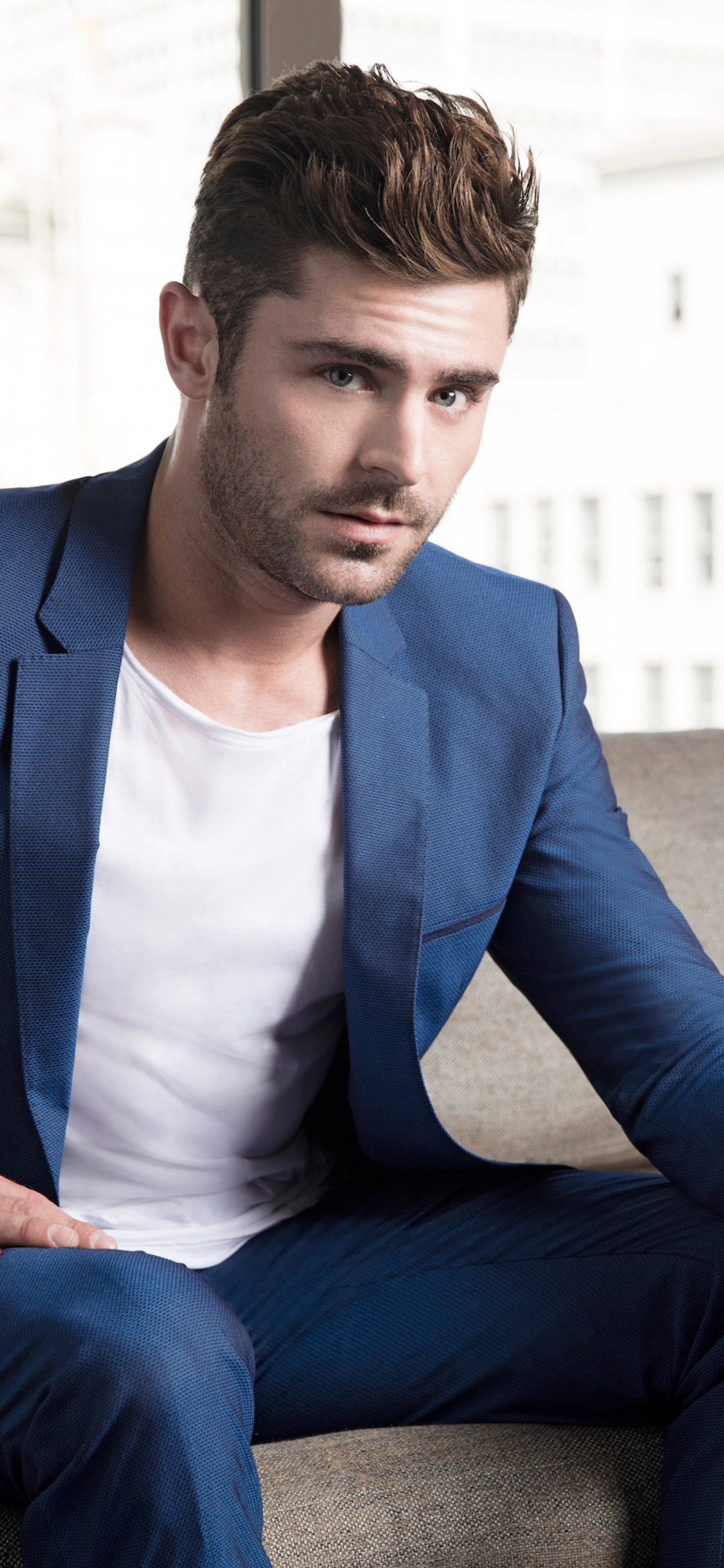 Zac Efron, iPhone XS wallpaper, HD 4k images, Mobile backgrounds, 1130x2440 HD Phone