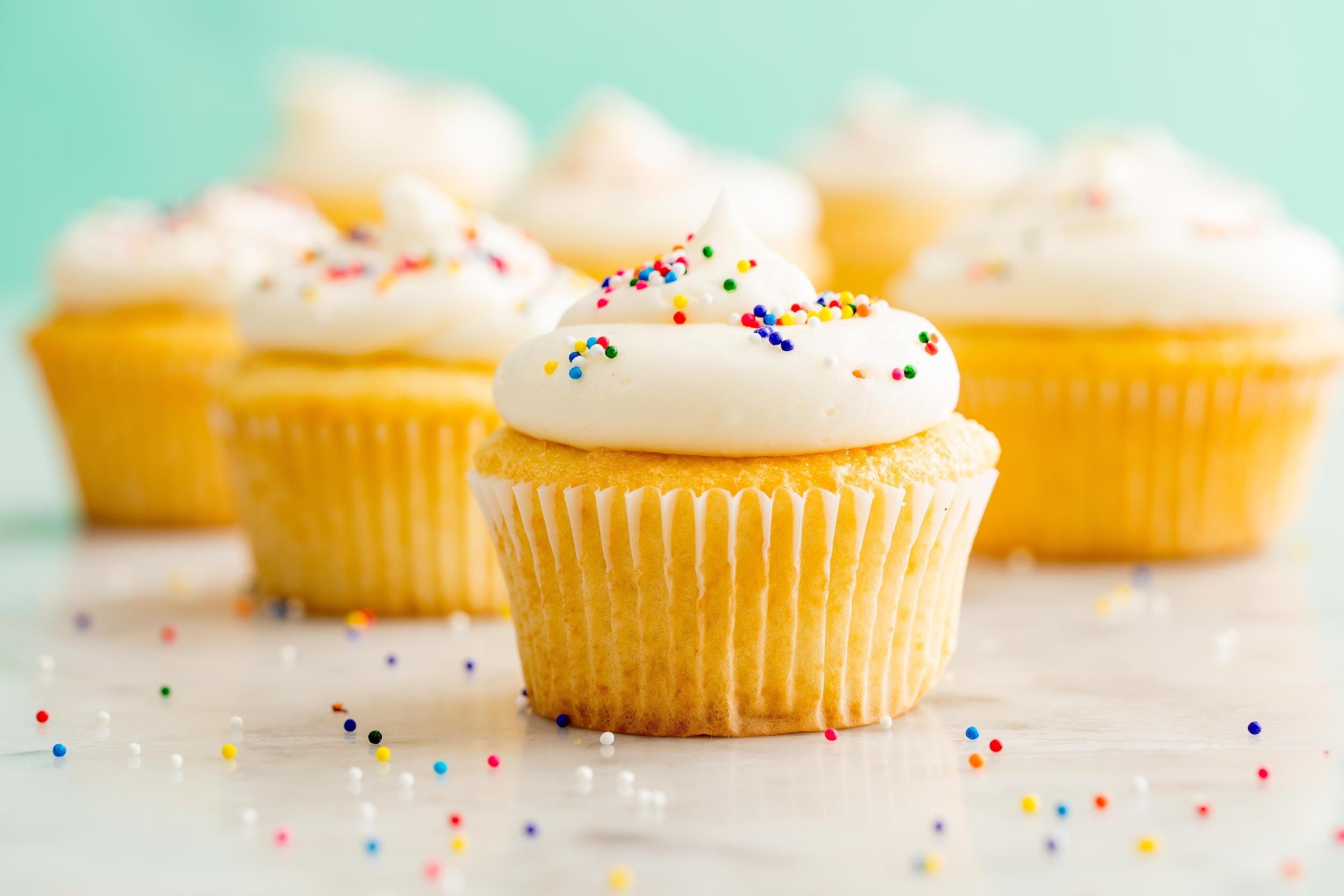 Rainbow sprinkles, Cupcakes Wallpaper, 2500x1670 HD Desktop