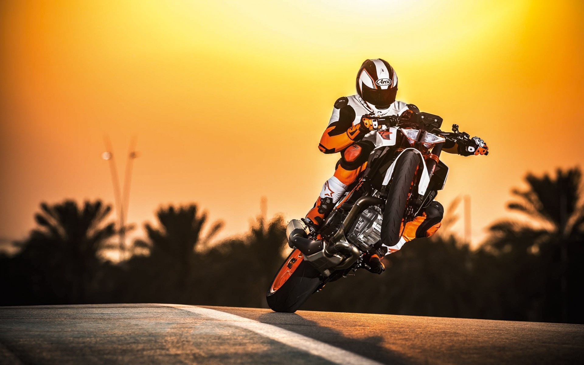 KTM Duke, Stunts Wallpaper, 1920x1200 HD Desktop