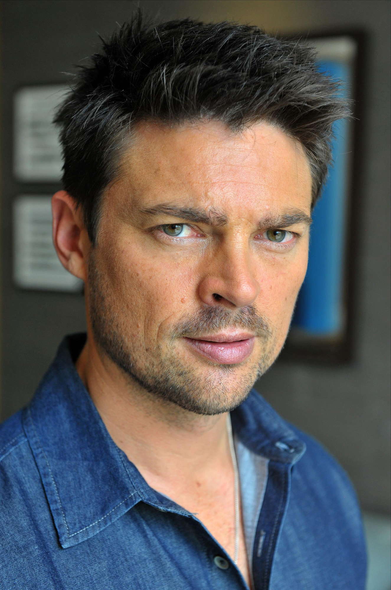 Karl Urban, Star Trek into Darkness, Photocall 2013, Fanpop, 1330x2000 HD Phone