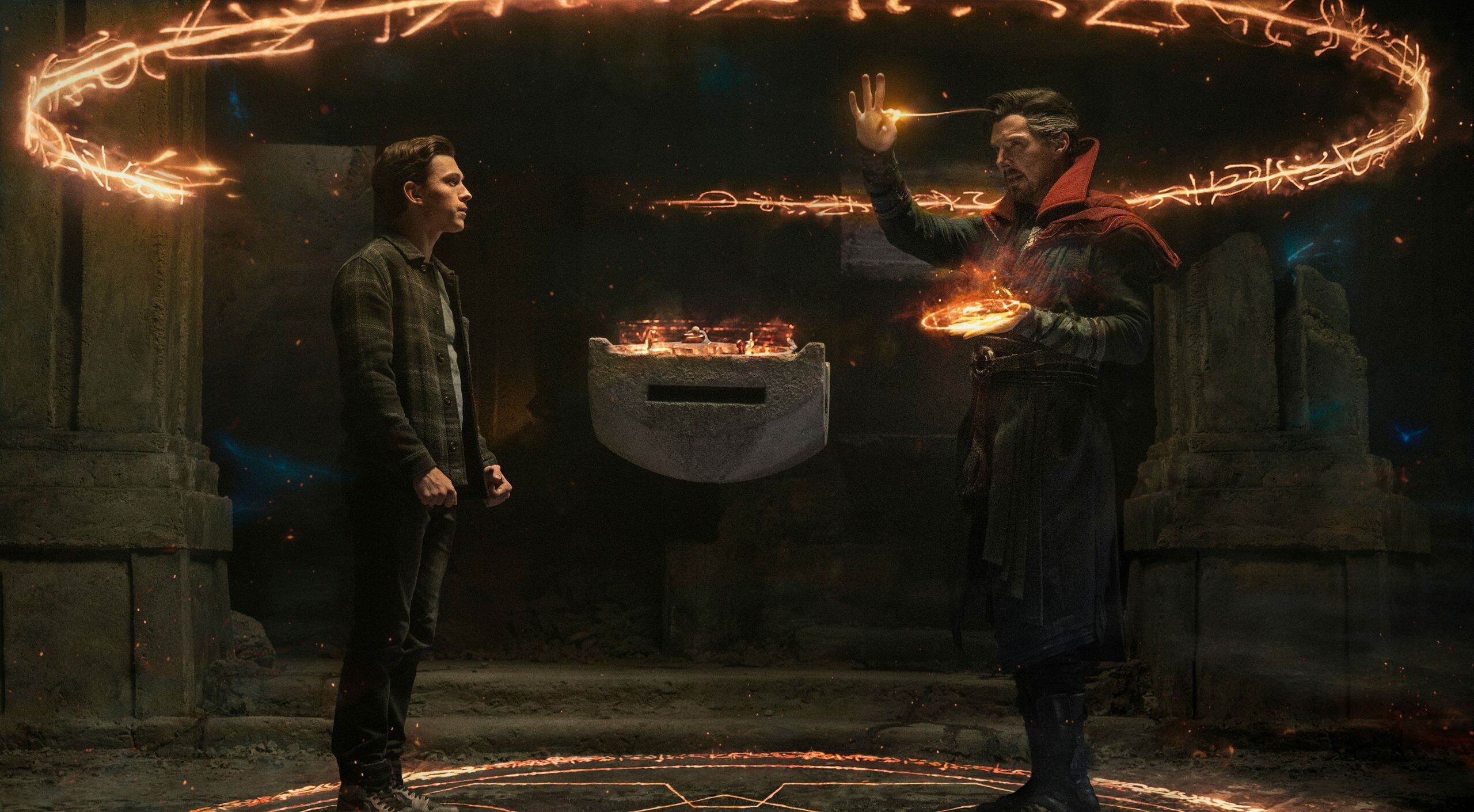 Peter Parker and Dr. Strange, Spider-Man: No Way Home Wallpaper, 2560x1420 HD Desktop