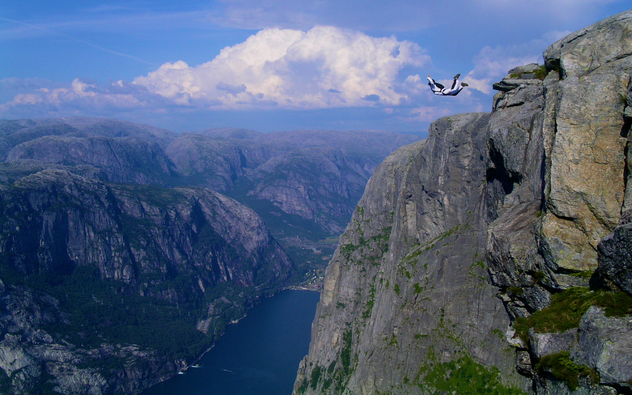 BASE jumping, Wallpaper, 18888, 2050x1280 HD Desktop