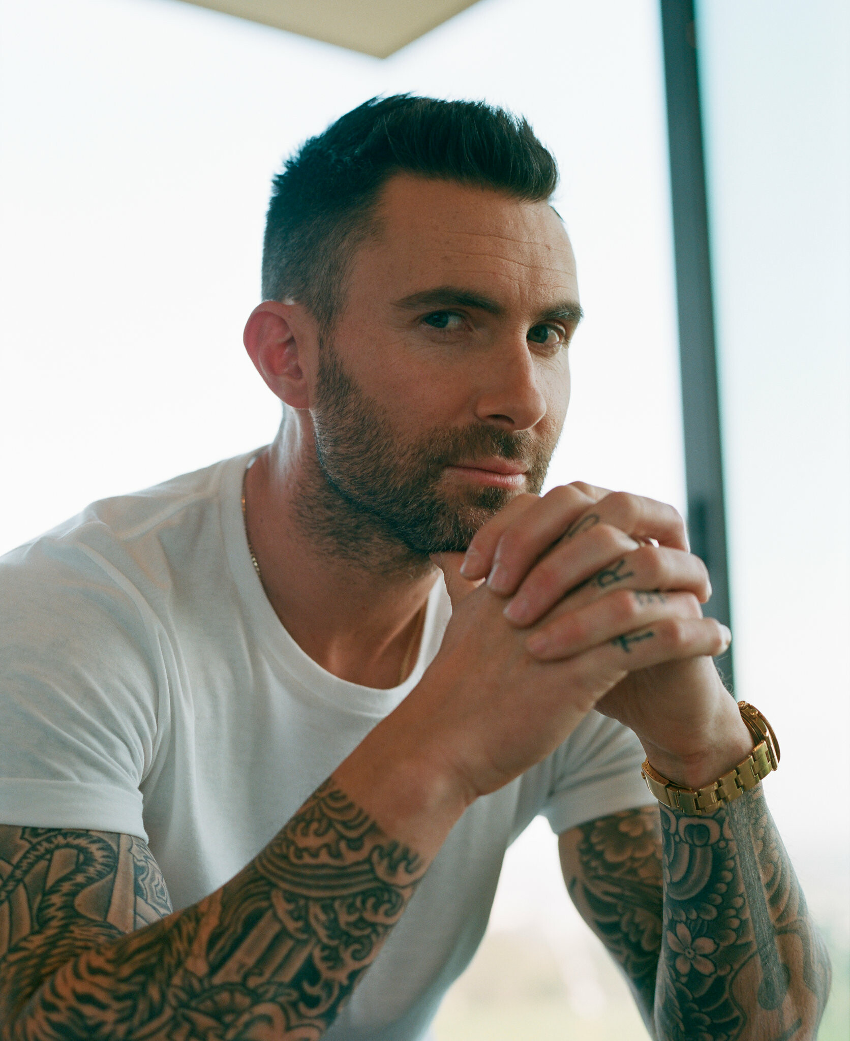 Adam Levine, Leather jacket, Double theft, New York Times article, 1680x2050 HD Phone