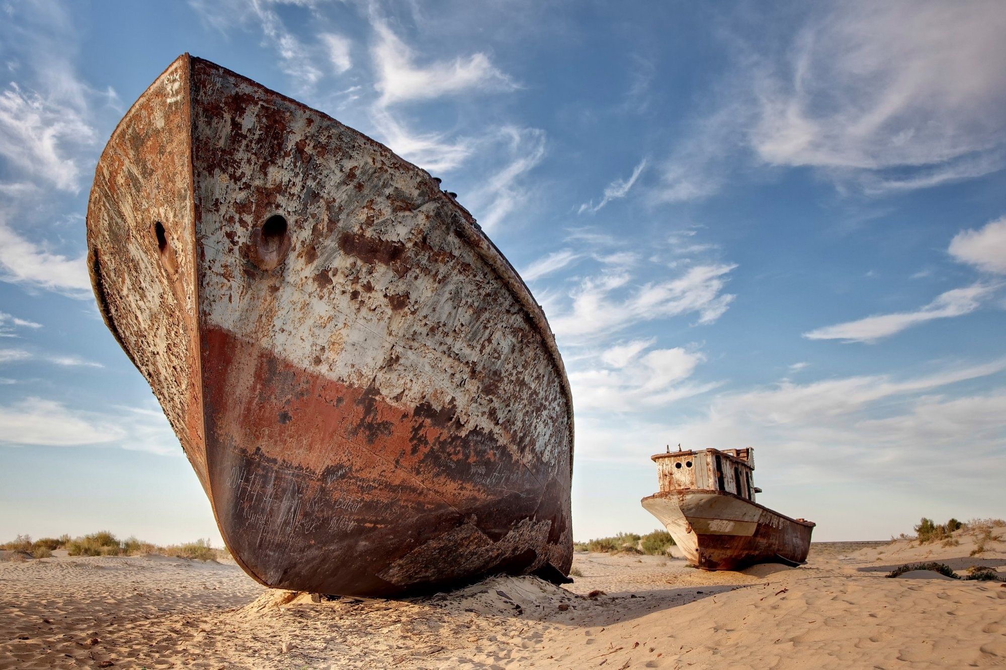 Aral Sea trip, Disappearing wonder, Unforgettable experience, Postcard-worthy scenery, 2000x1340 HD Desktop