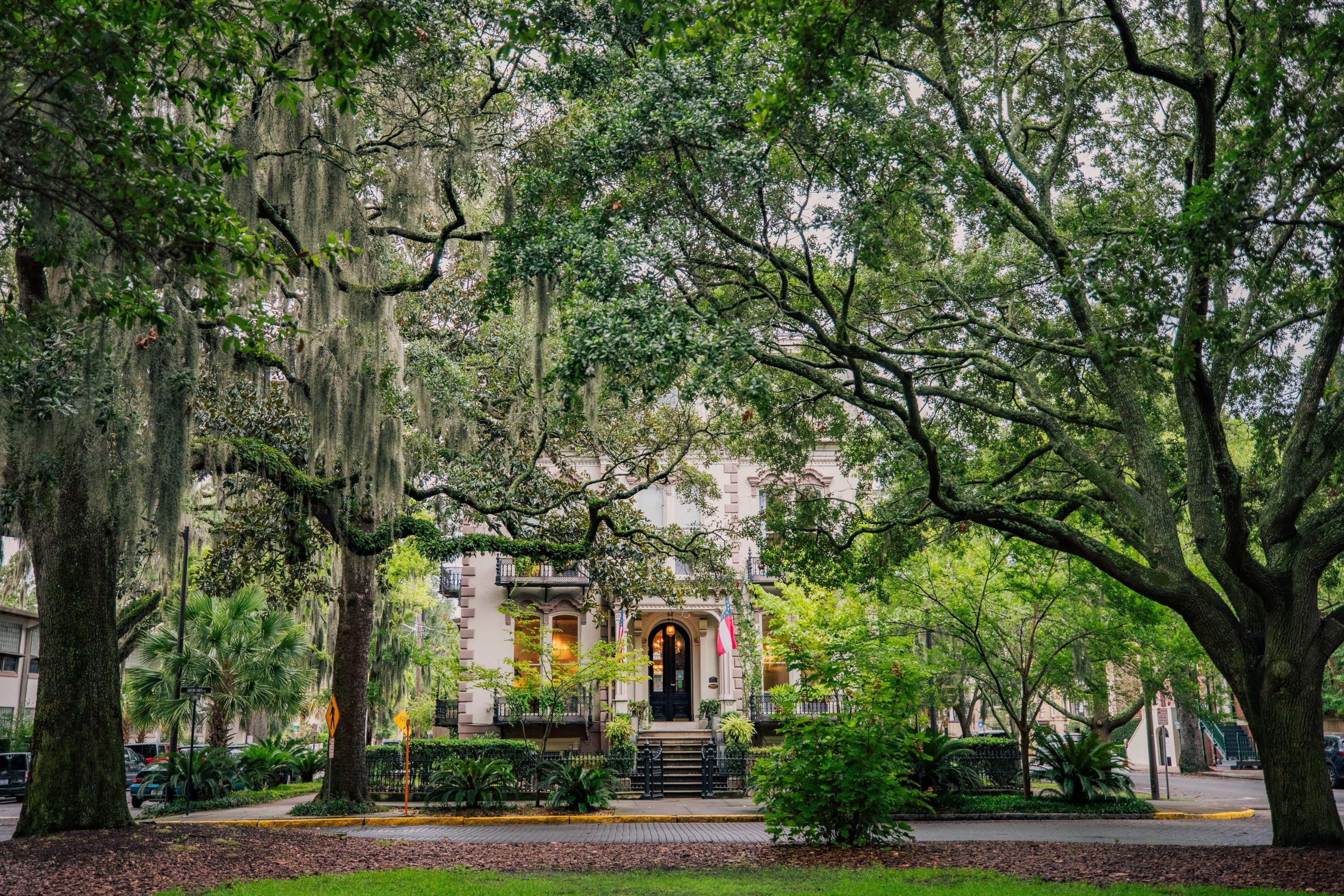 Boutique hotels in Savannah, 2022, 3000x2000 HD Desktop