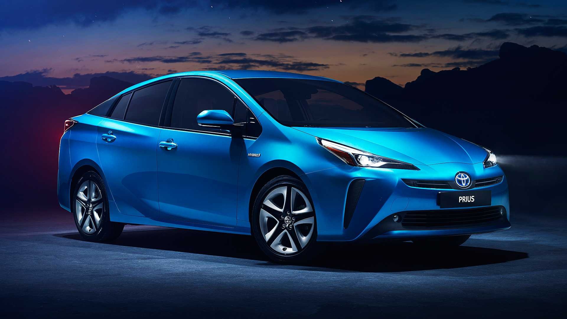 Toyota Prius, Hybrid efficiency, Eco-friendly choice, Intelligent technology, 1920x1080 Full HD Desktop