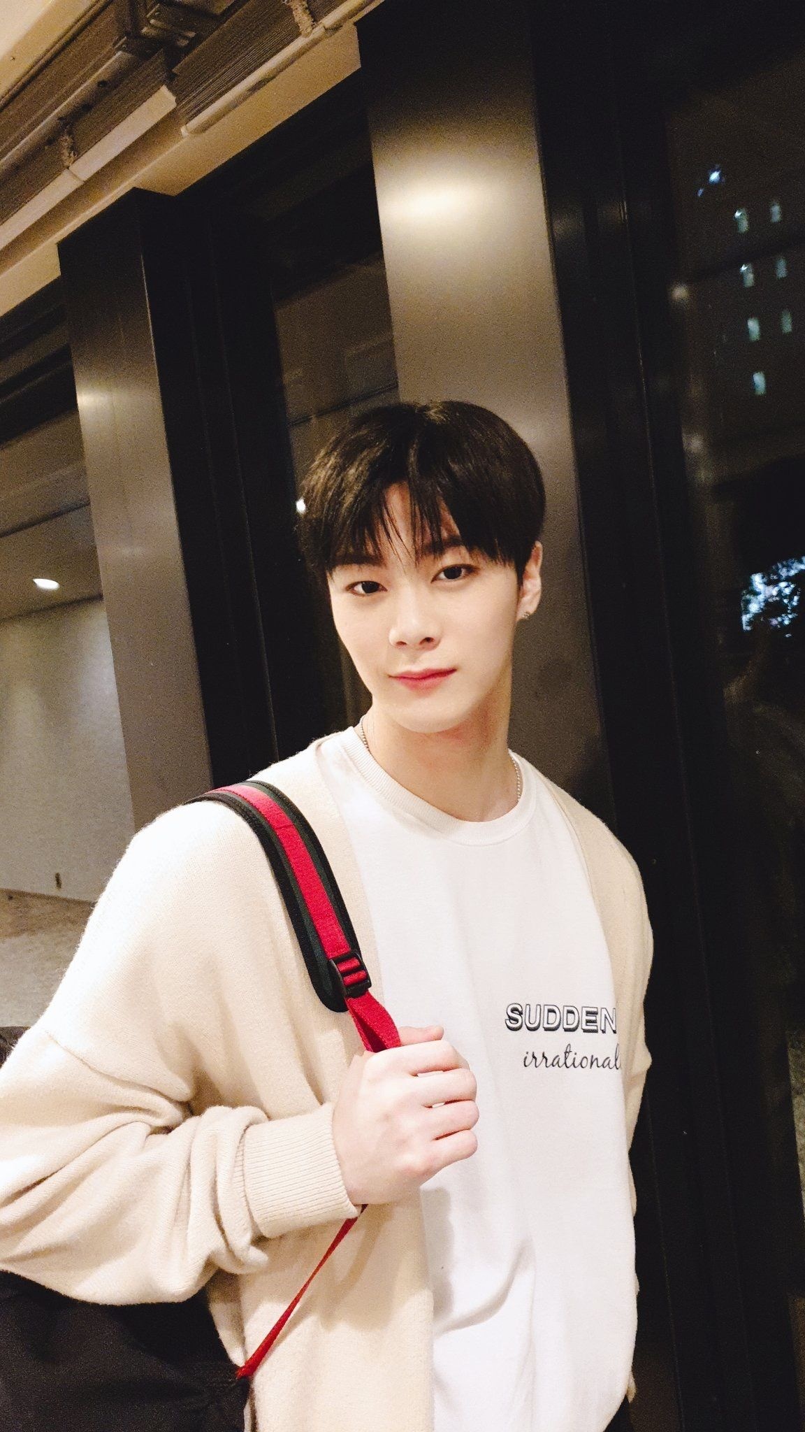 Moon Bin | Astro kpop, Moon bin, Astro 1160x2050