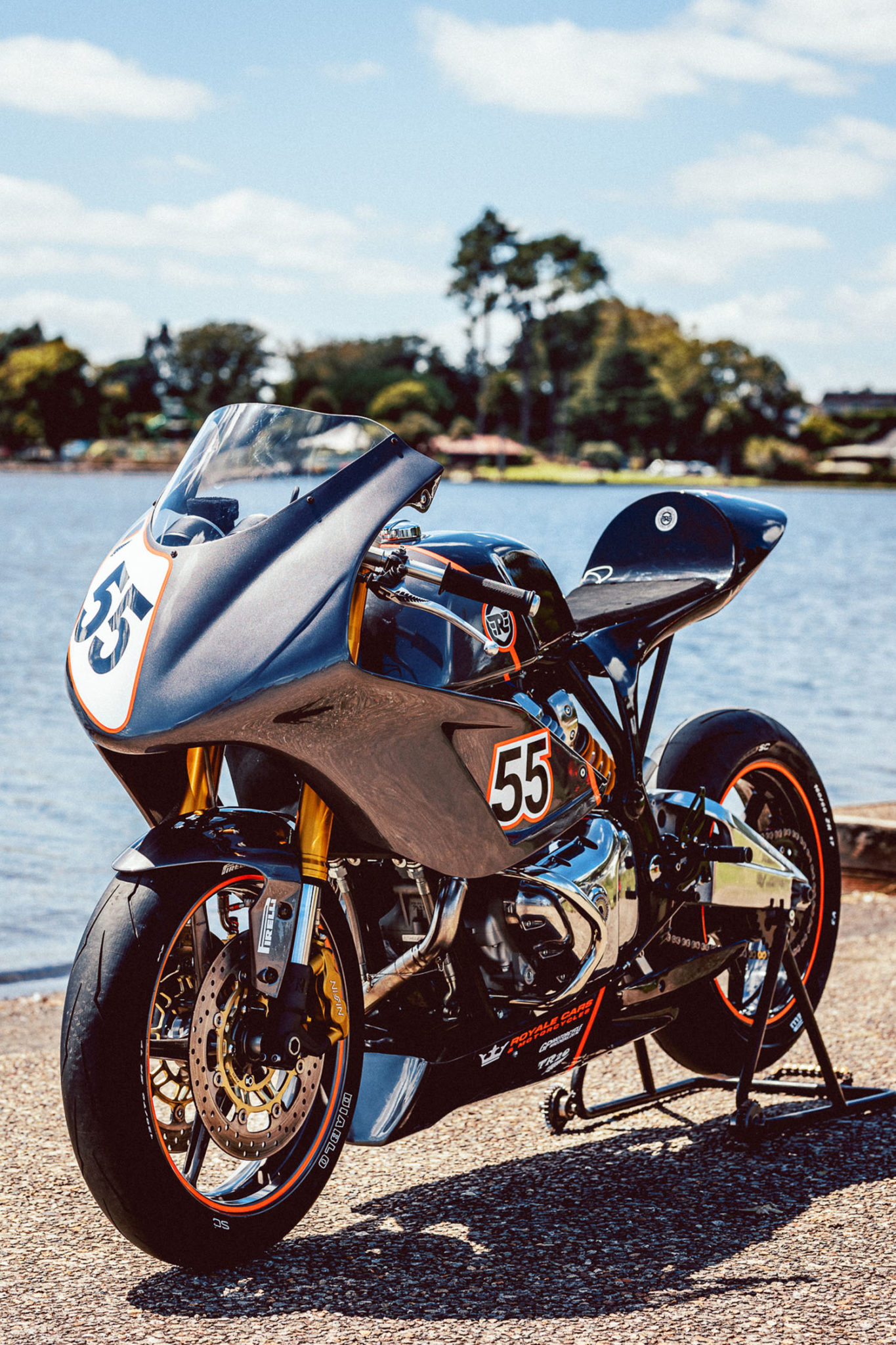 Custom Royal Enfield Continental GT 650, Retro track race fairing, Sunny lakeside paddock, HD Phone wallpaper