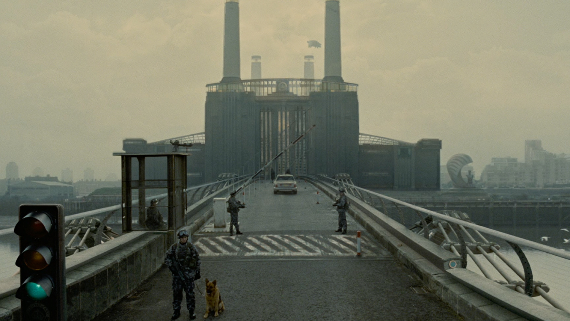 Children of Men 2006, Mesmerizing visuals, Breathtaking cinematography, Memorable scenes, 1920x1080 Full HD Desktop