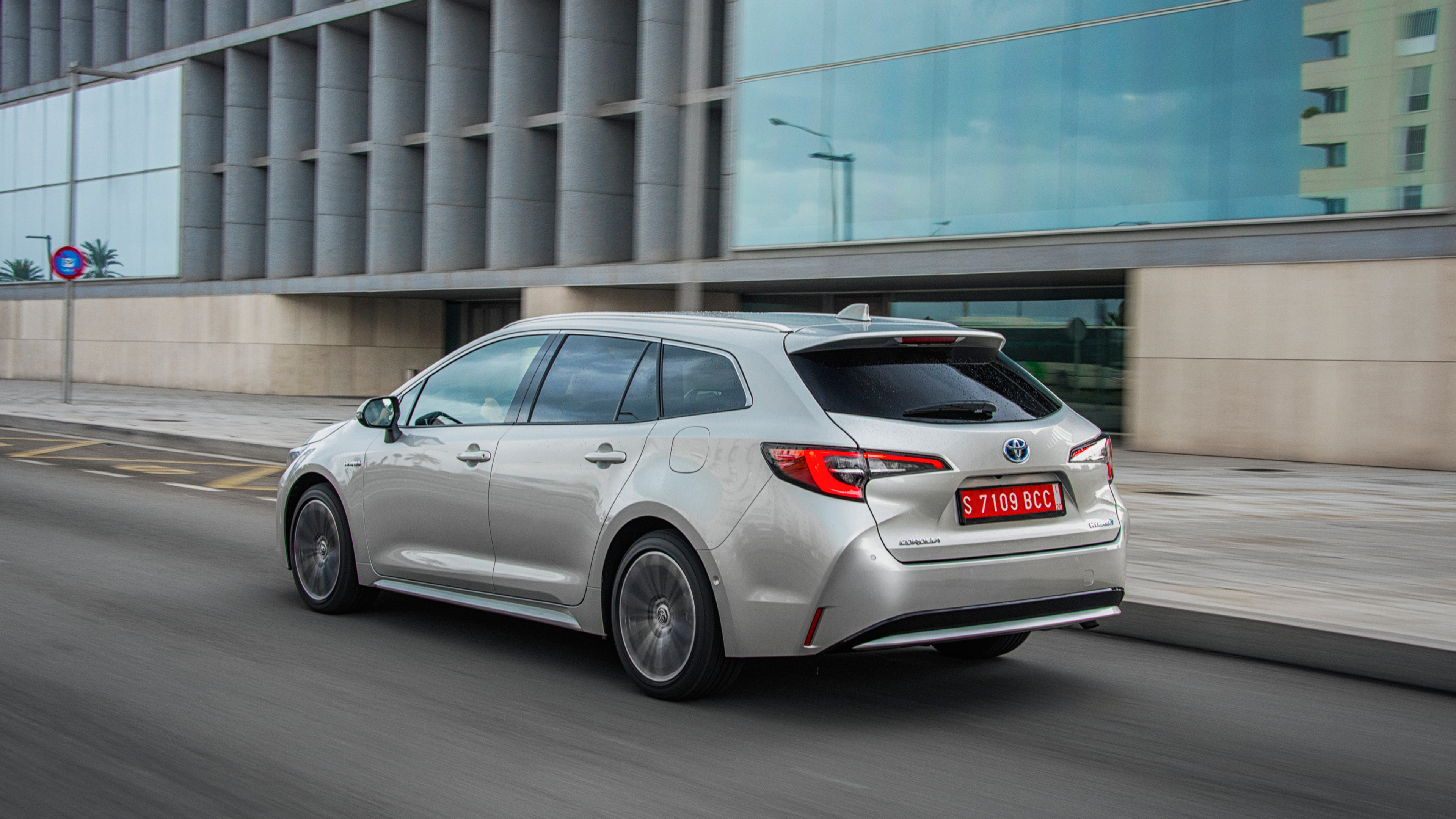 Station Wagon, Toyota Corolla Wallpaper, 3840x2160 4K Desktop