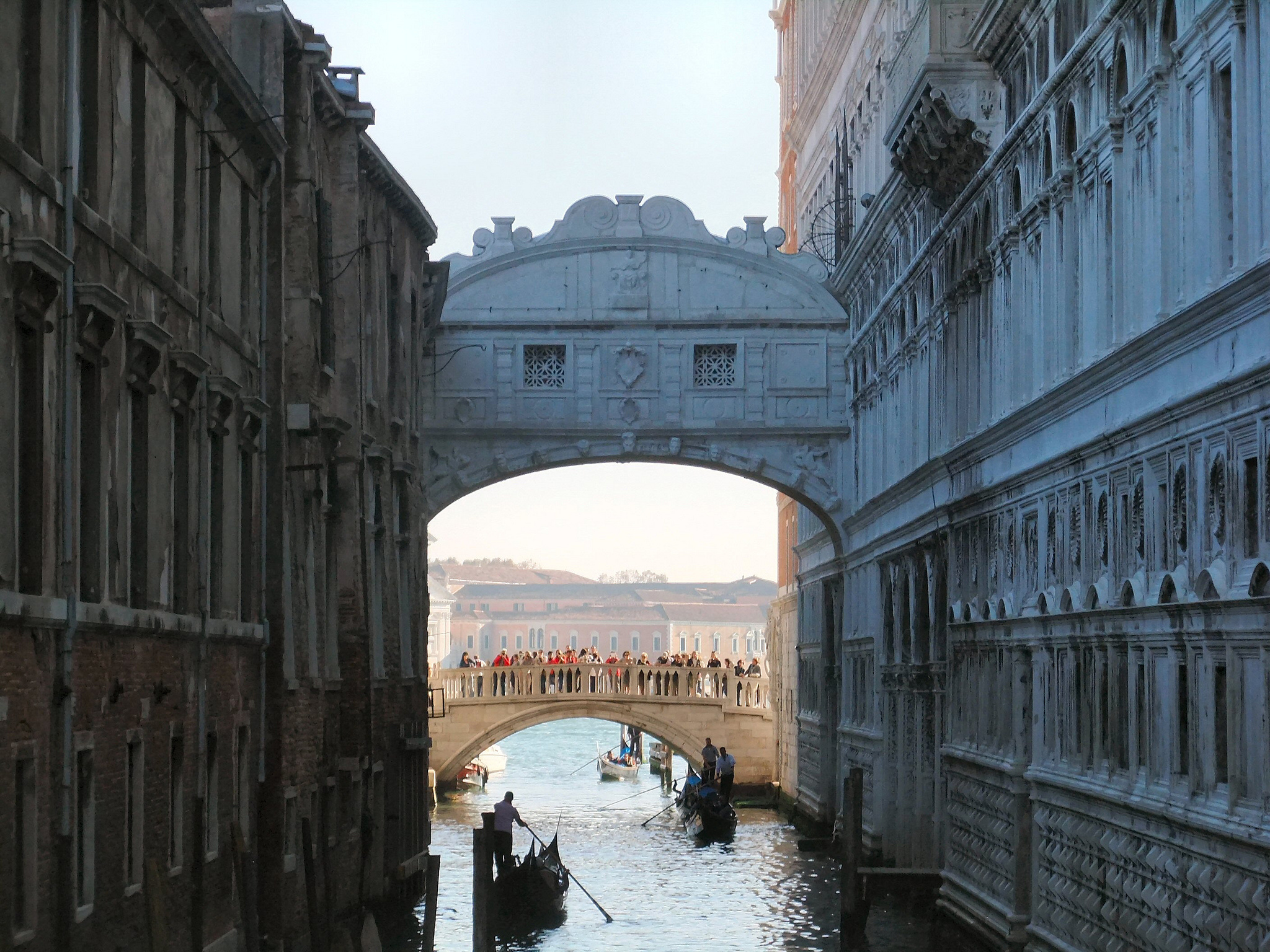 Bridge of Sighs, Thousand wonders, 2050x1540 HD Desktop