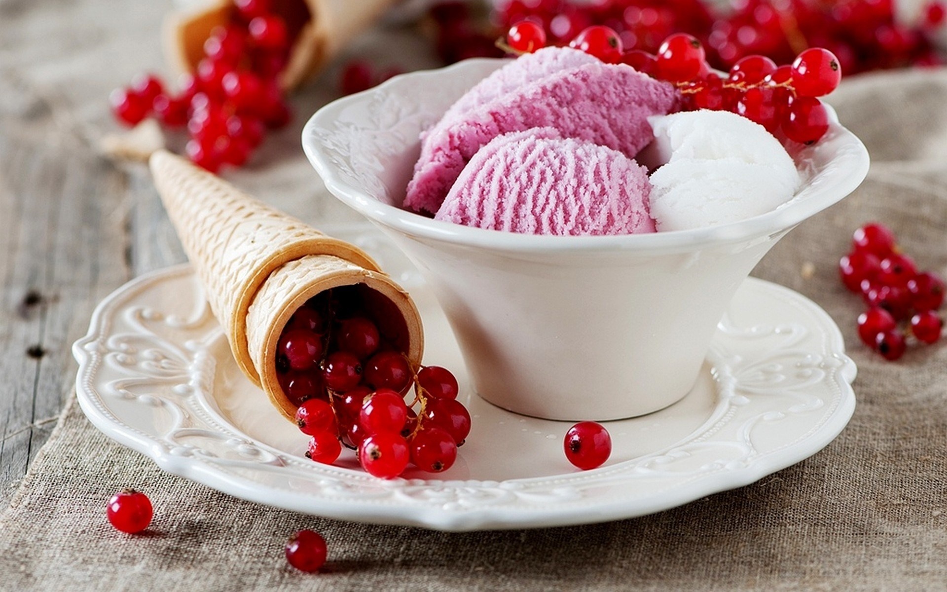 Ice cream, Currant dessert, HD wallpaper, 1920x1200 HD Desktop