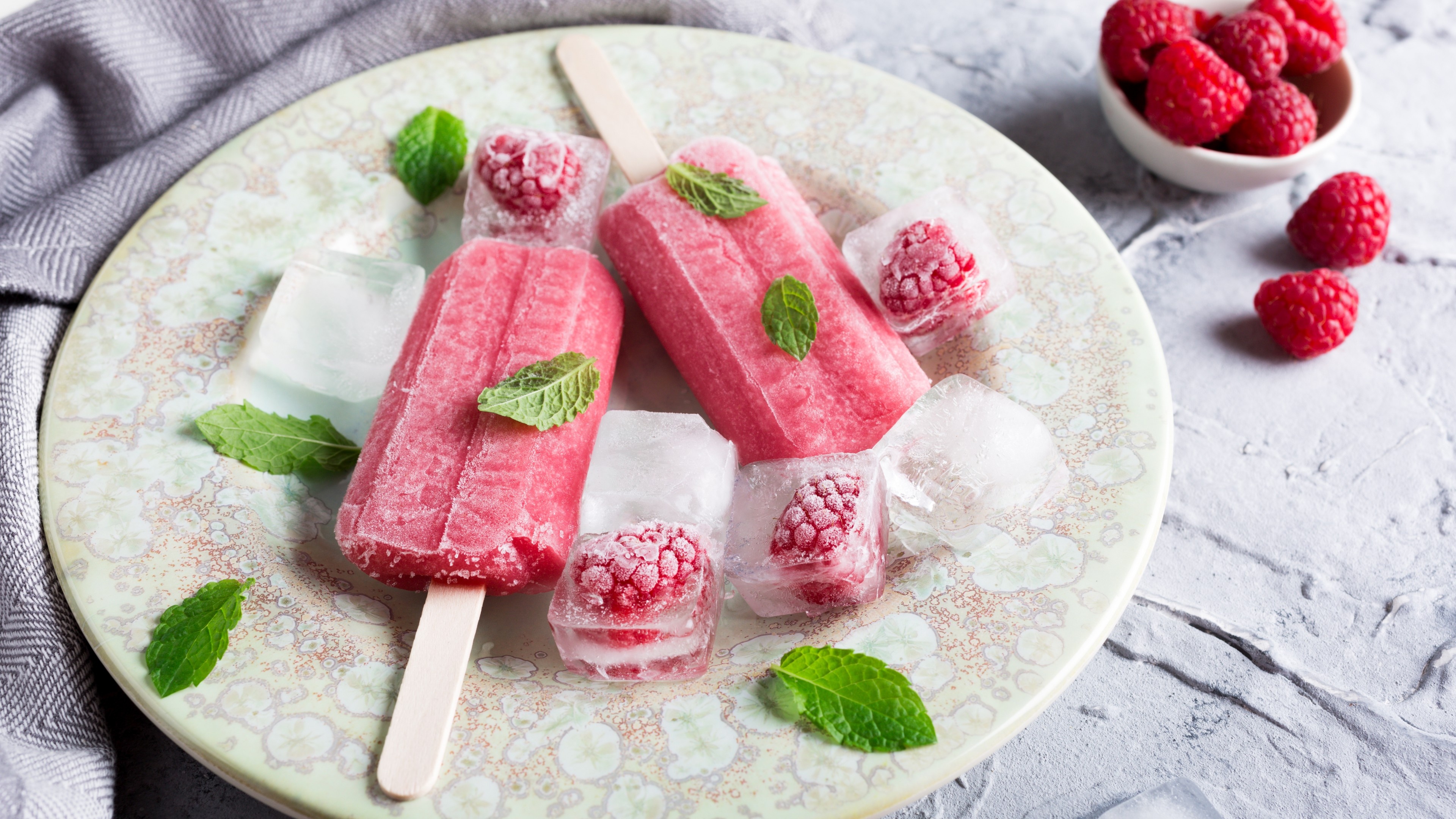 Ice Cream, Raspberries, Berries, 5k, 3840x2160 4K Desktop
