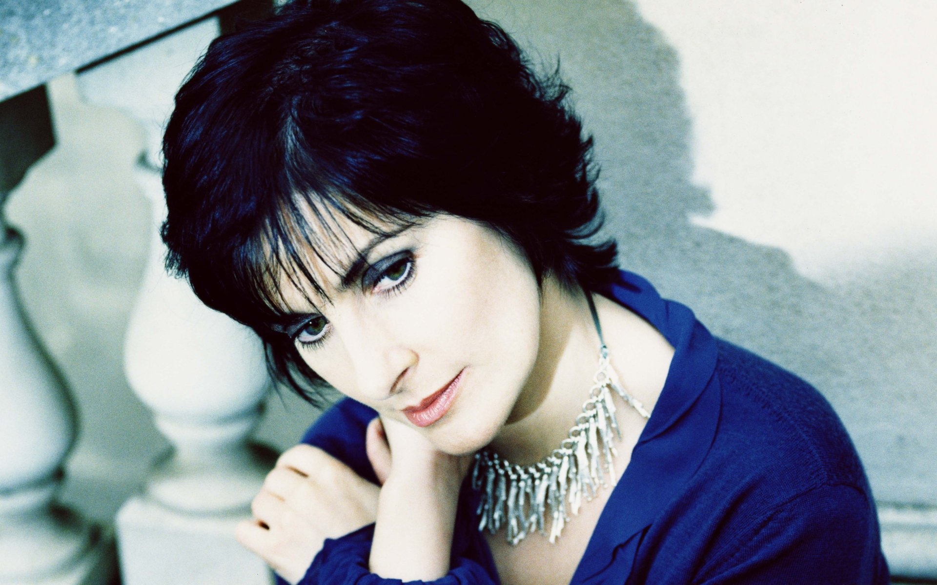 Enya Brennan, Celebrities, Music genius, Serenidad radio, 1920x1200 HD Desktop