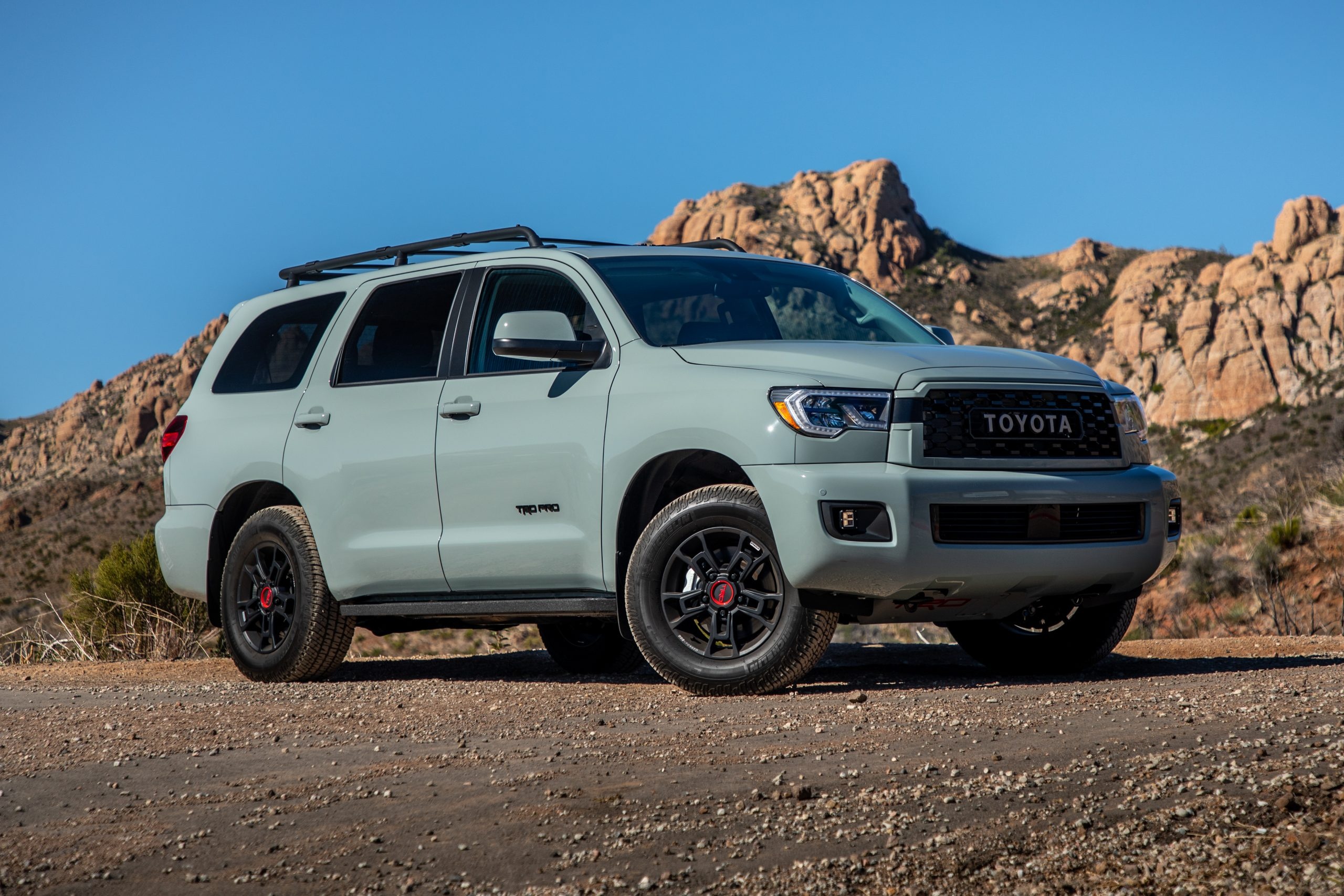 4x4 TRD Pro, Toyota Sequoia Wallpaper, 2560x1710 HD Desktop