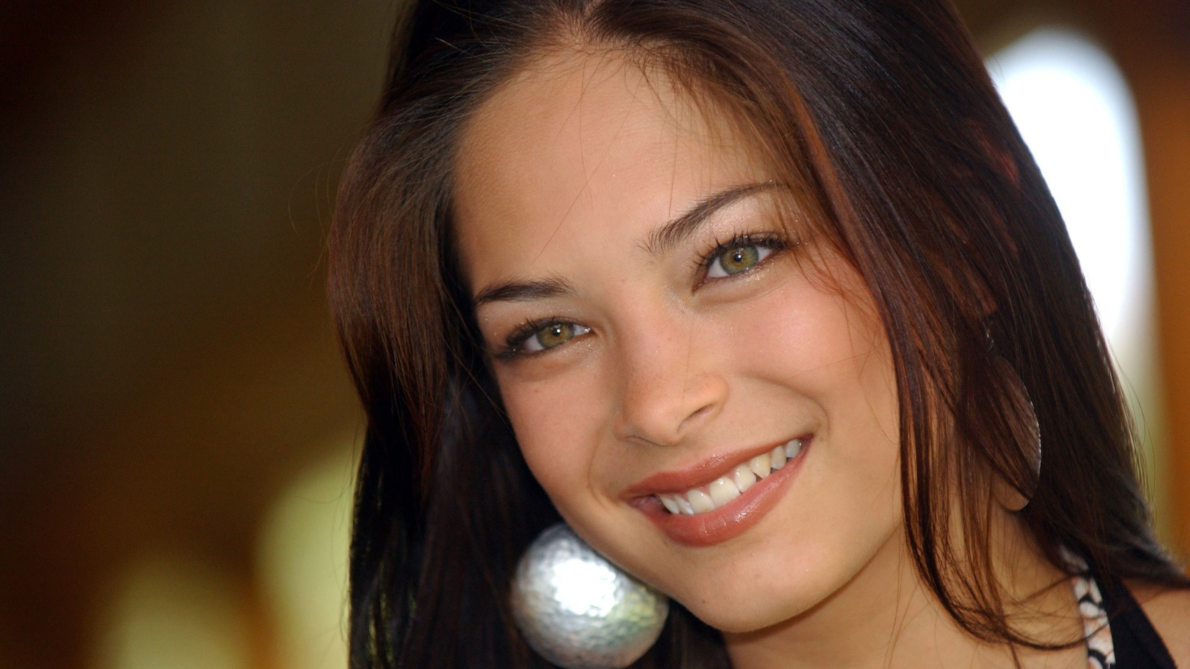 Kristin Kreuk, TV shows, Beautiful celebrity, Most beautiful women, 3840x2160 4K Desktop