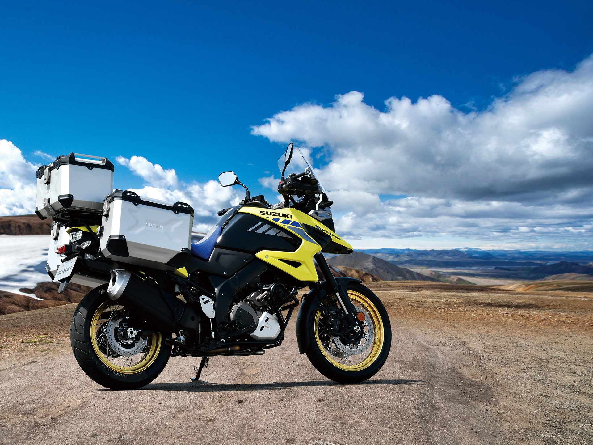 Suzuki V-Strom 1050, Adventure series legend, V-Strom 1050XT, Streetbike excellence, 1920x1440 HD Desktop