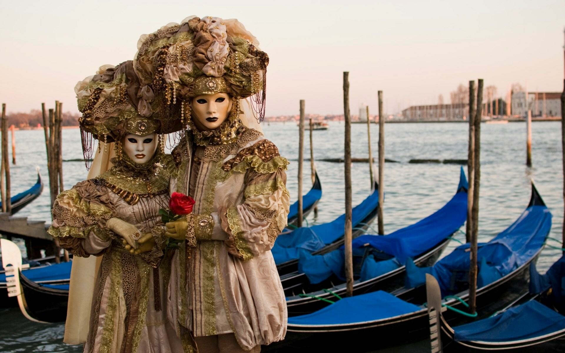 The Carnival of Venice wallpapers, Captivating beauty, Enchanting atmosphere, Cultural celebration, 1920x1200 HD Desktop