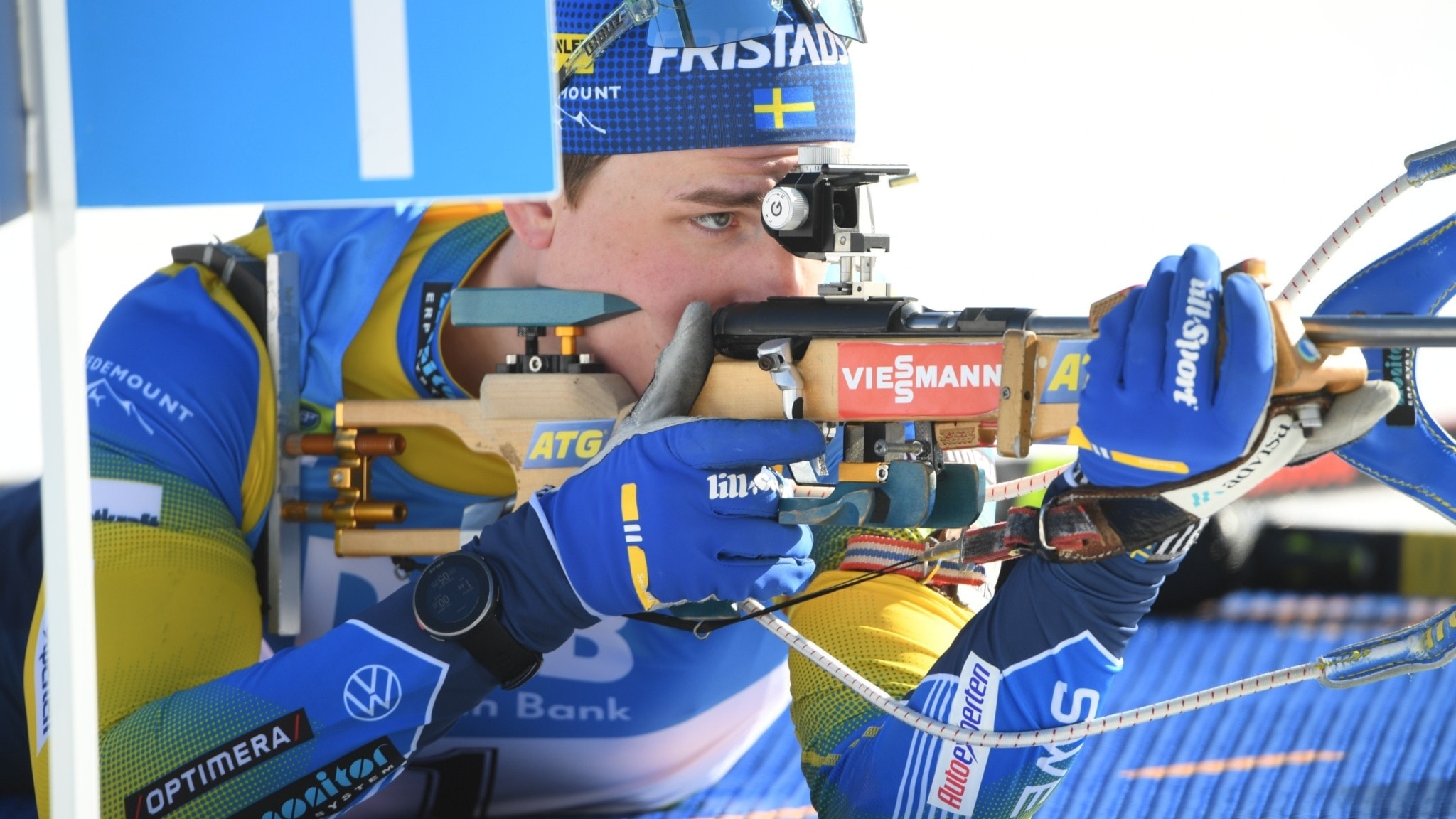 Martin Ponsiluoma, Swedish reserves, Podium in the mixed relay, 2050x1160 HD Desktop