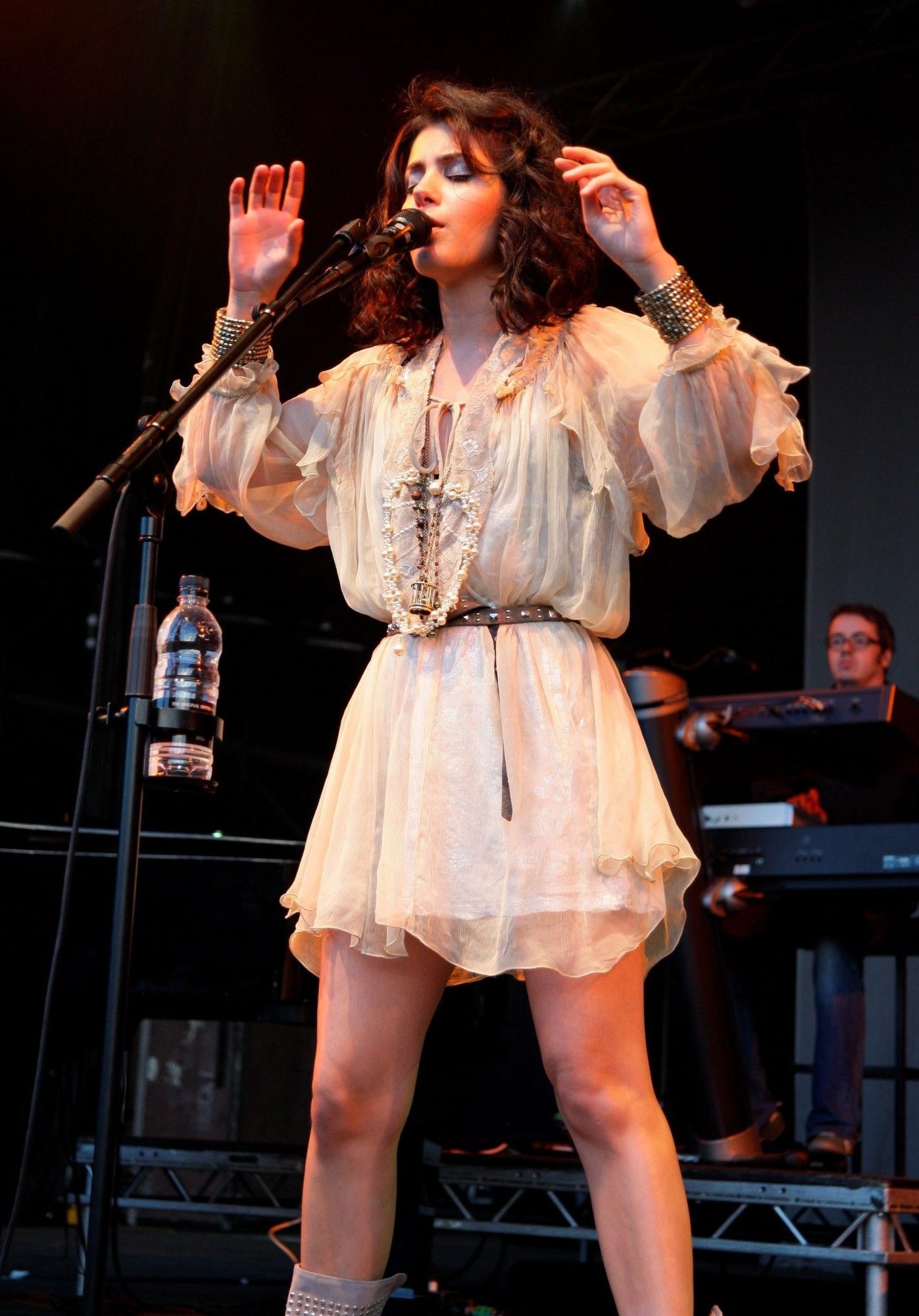 404 not found, Katie Melua, Singer, 1400x2000 HD Phone