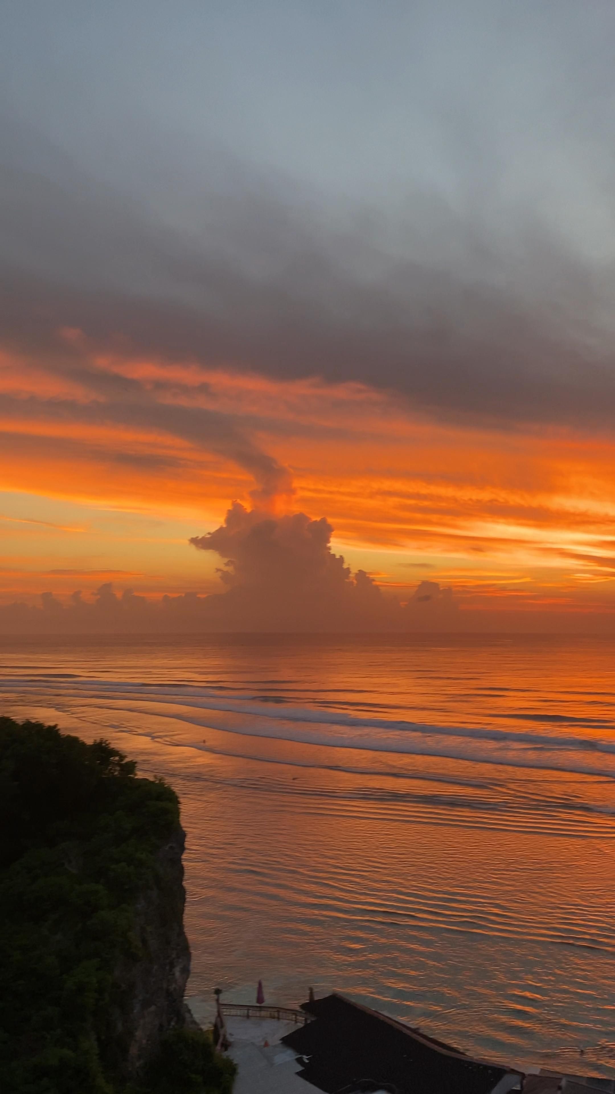 Sunset at Single Fin, Uluwatu's magic, Captivating ocean, Breathtaking landscape, 2160x3840 4K Phone