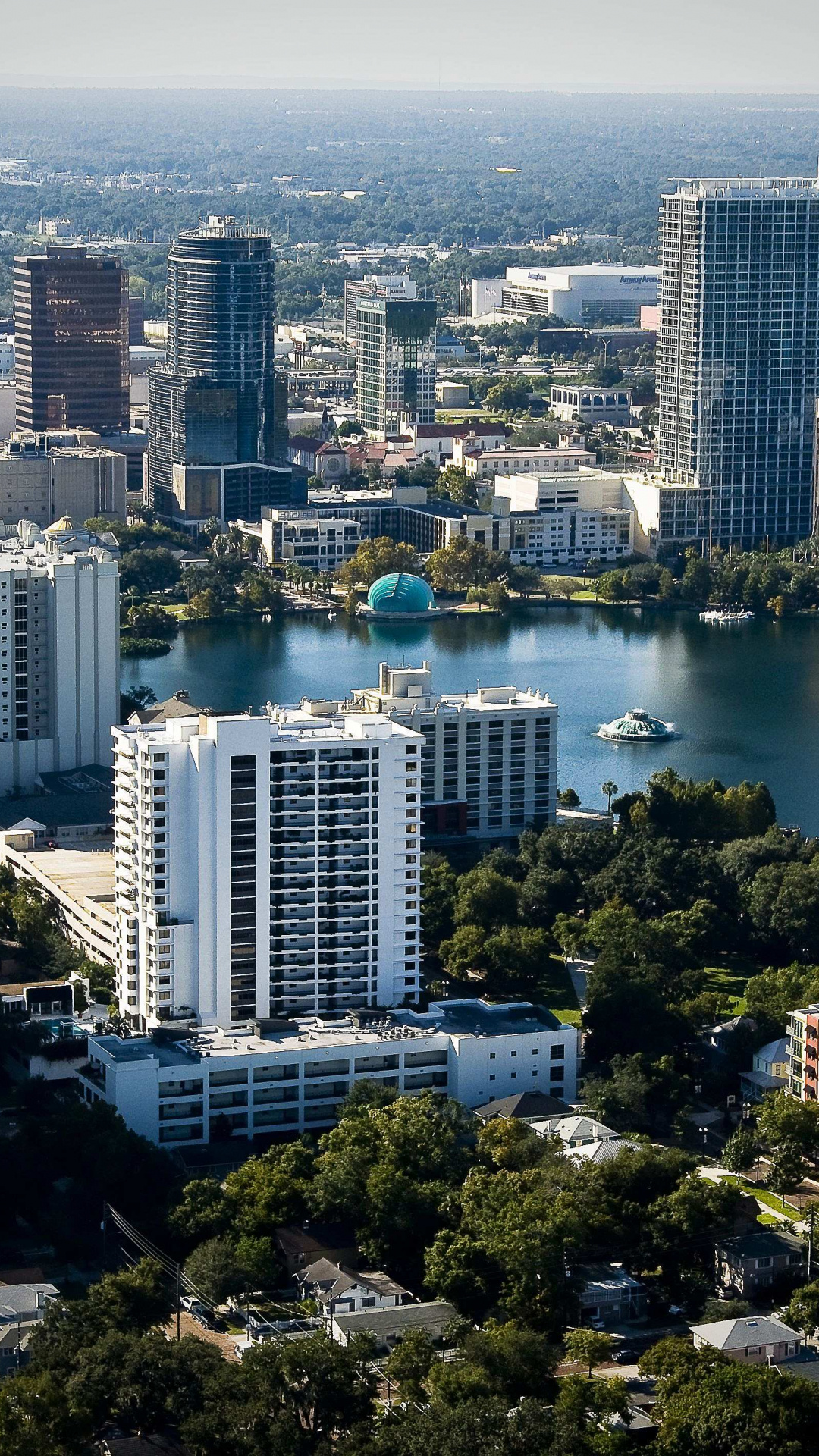 Orlando, Brilhante e ensolarado, Imagem widescreen, 4288x2848, 1080x1920 Full HD Phone