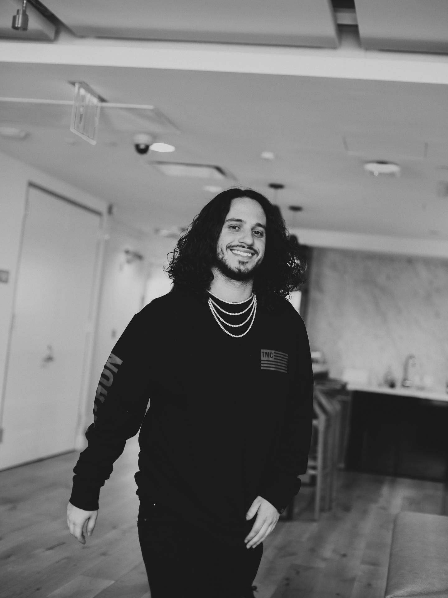 Russ Rapper Music, Beautiful pictures ideas, Black and white aesthetic, 1440x1920 HD Phone