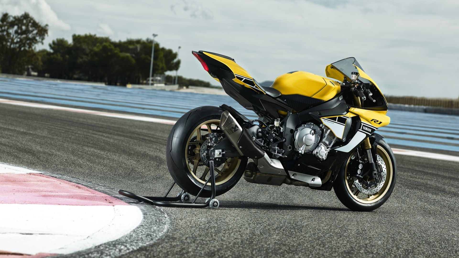 Yamaha YZF-R1, M anniversary edition, Yellow bike, Auto, 1920x1080 Full HD Desktop