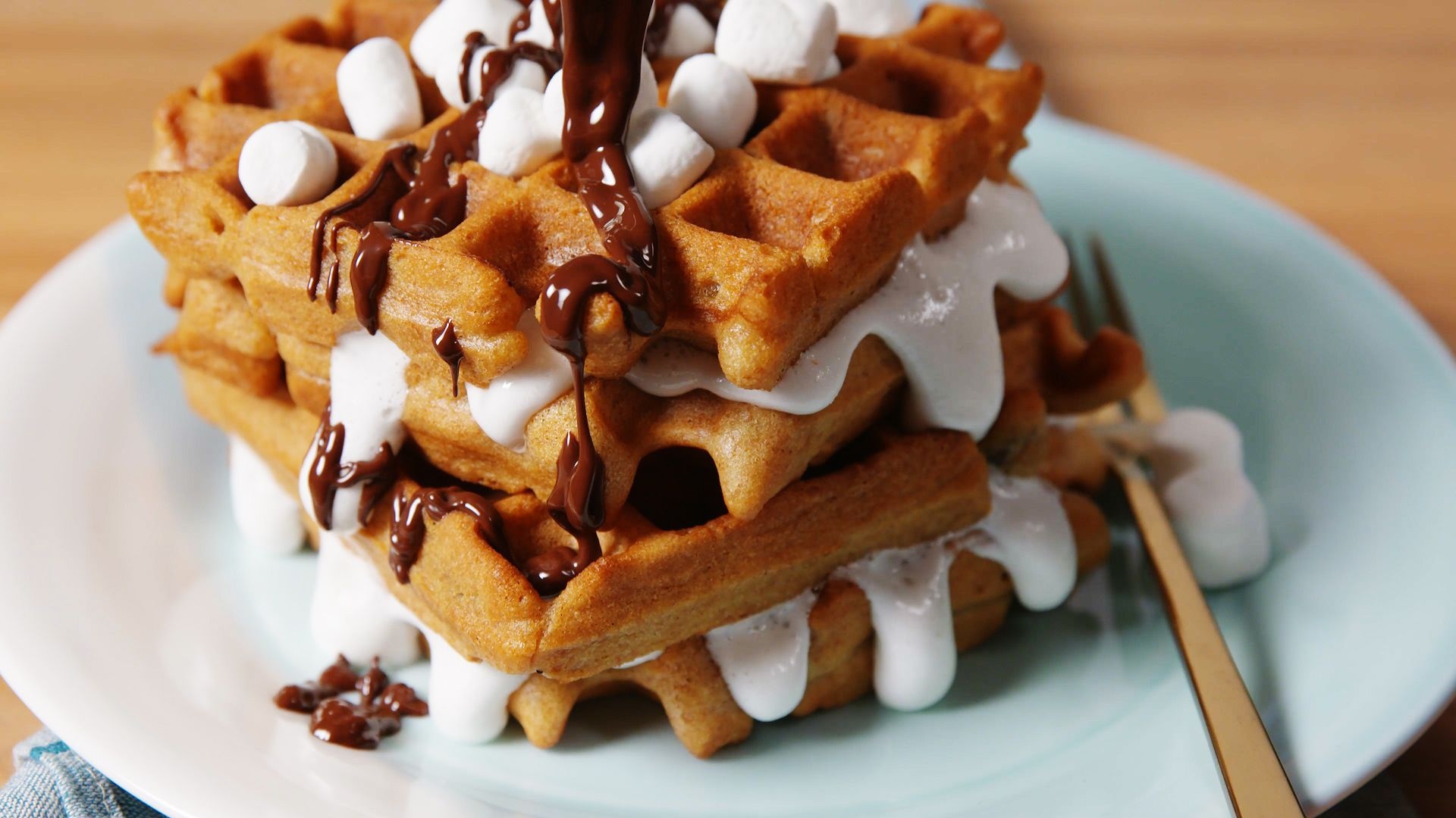 Gooey s'mores waffles, Indulgent breakfast treat, Perfectly toasted, Delectable combination, 1920x1080 Full HD Desktop