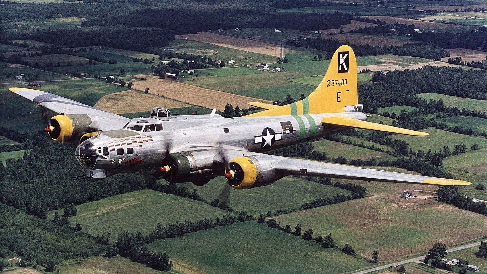 Boeing Fortress, B17 wallpaper, Vintage warplane, Aviation beauty, 1920x1080 Full HD Desktop