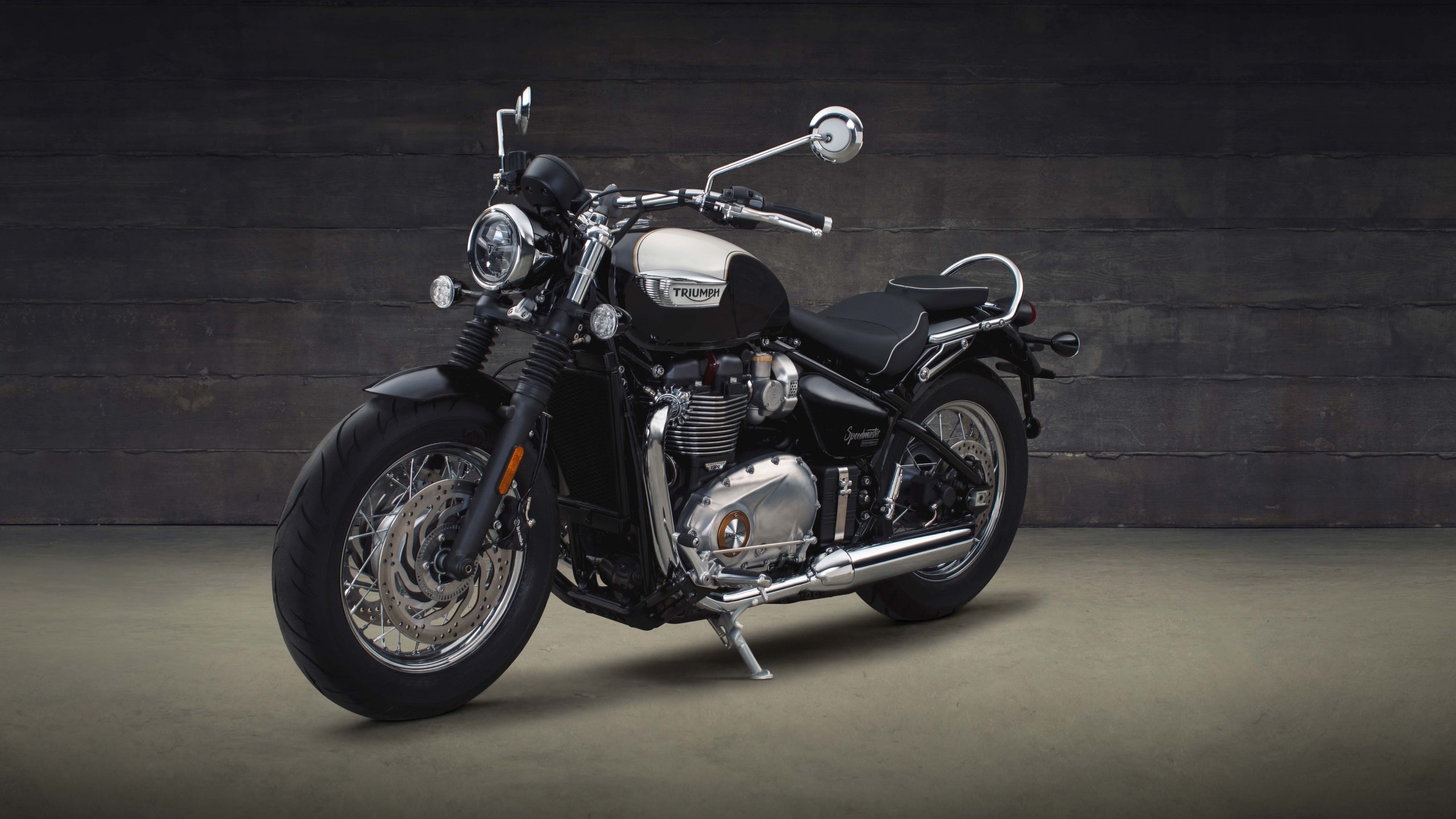 Triumph Speedmaster, Auto allure, Breathtaking style, Ride with pride, 2560x1440 HD Desktop
