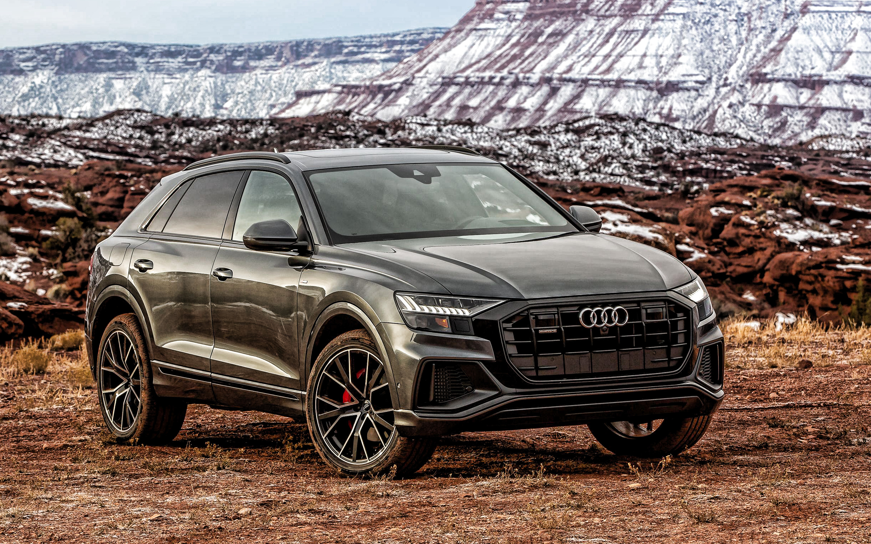 Audi Q8 2020, Black SUV, New German car, High-quality resolution, 2880x1800 HD Desktop