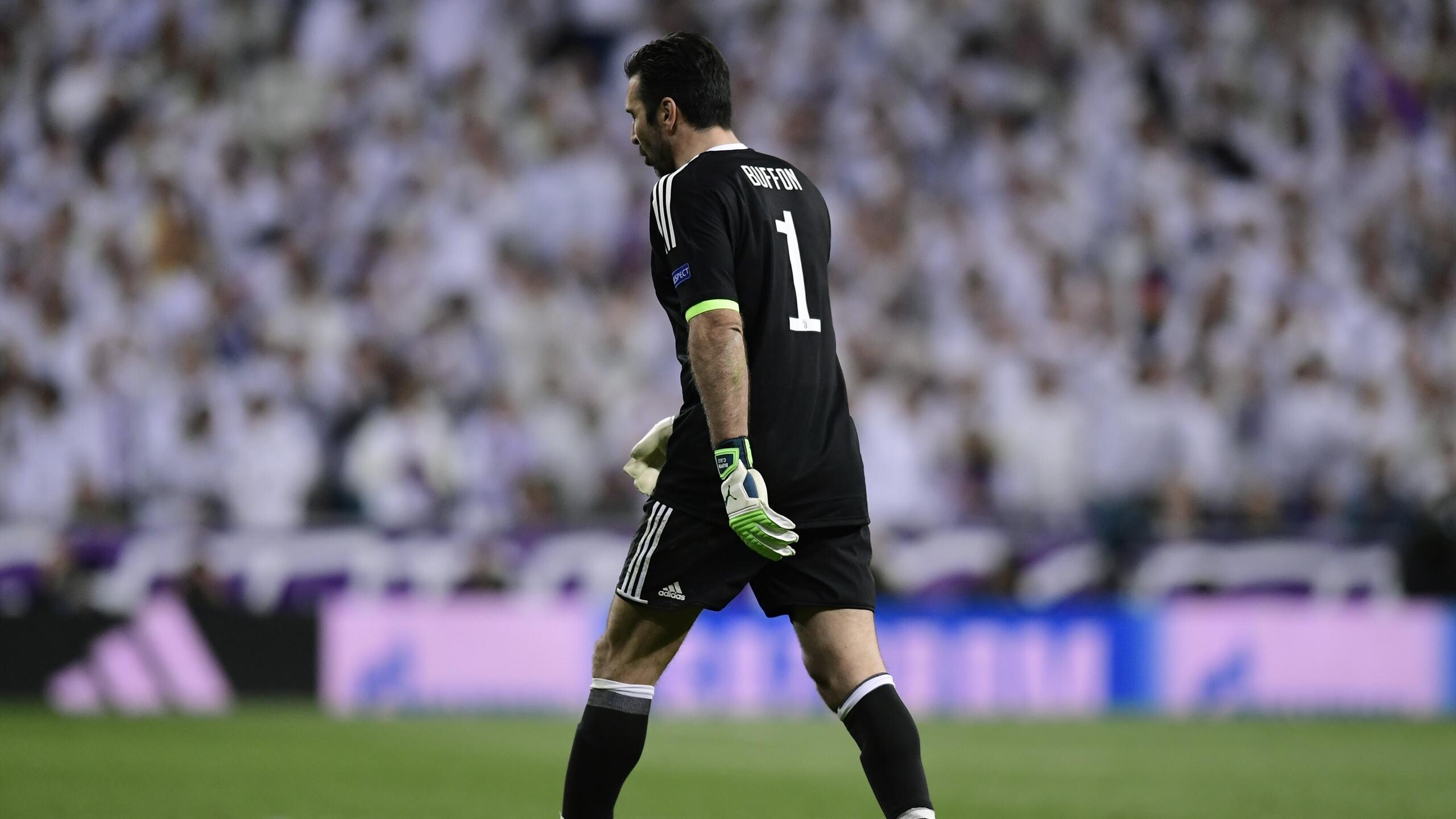 Gianluigi Buffon, Tragischer Abschied aus der Champions League, 2560x1440 HD Desktop