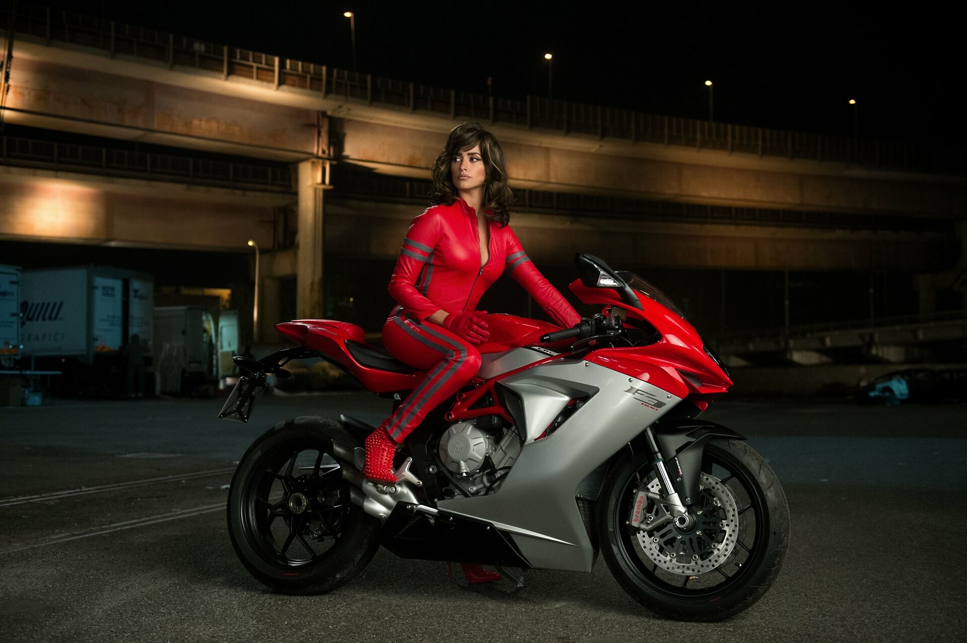 4K Ultra HD MV Agusta F3 800, Immersive backgrounds, 1920x1280 HD Desktop