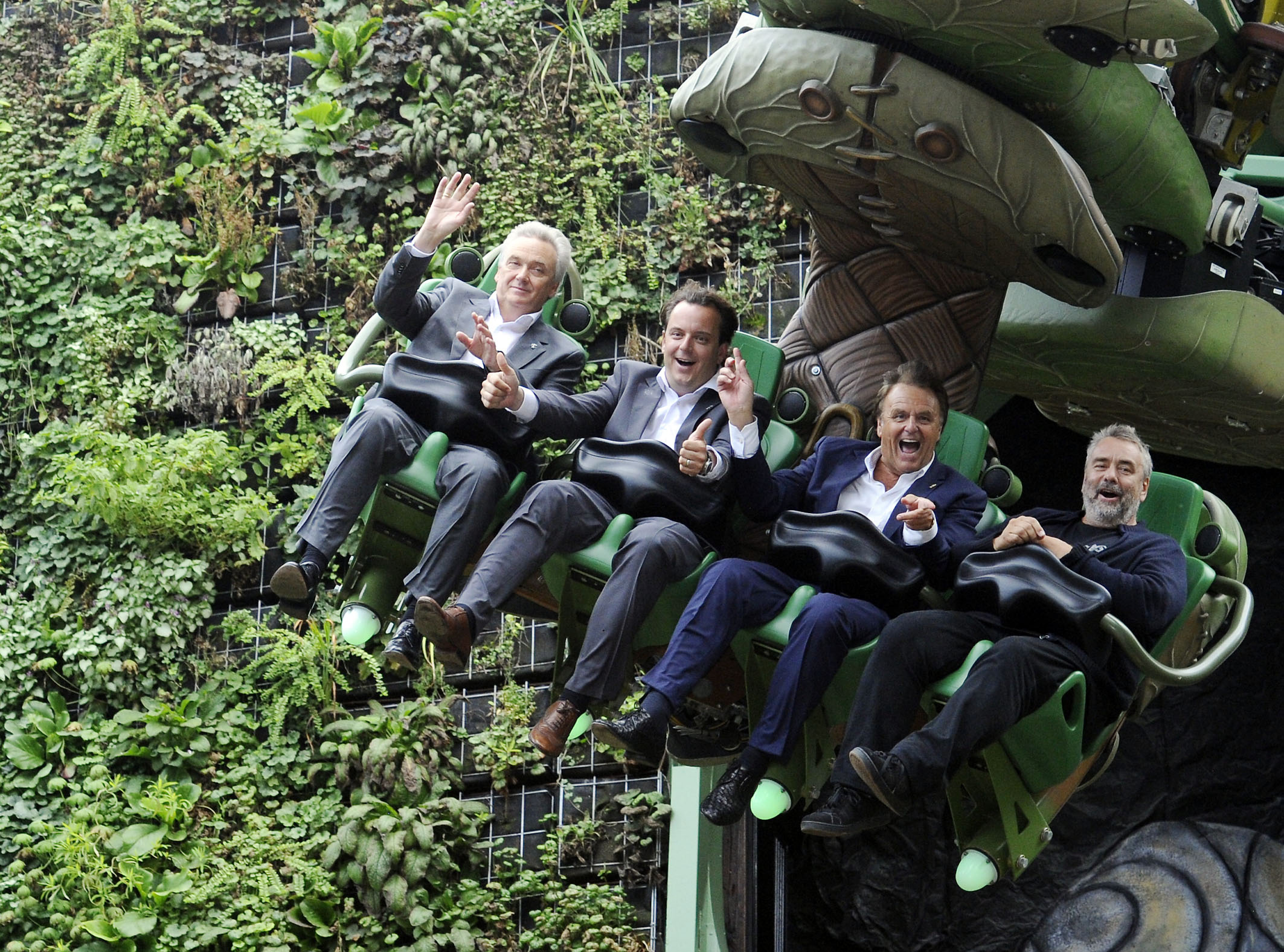 Luc Besson, Arthur in the Minimoys Kingdom, Family celebration, Europa-Park, 2130x1580 HD Desktop