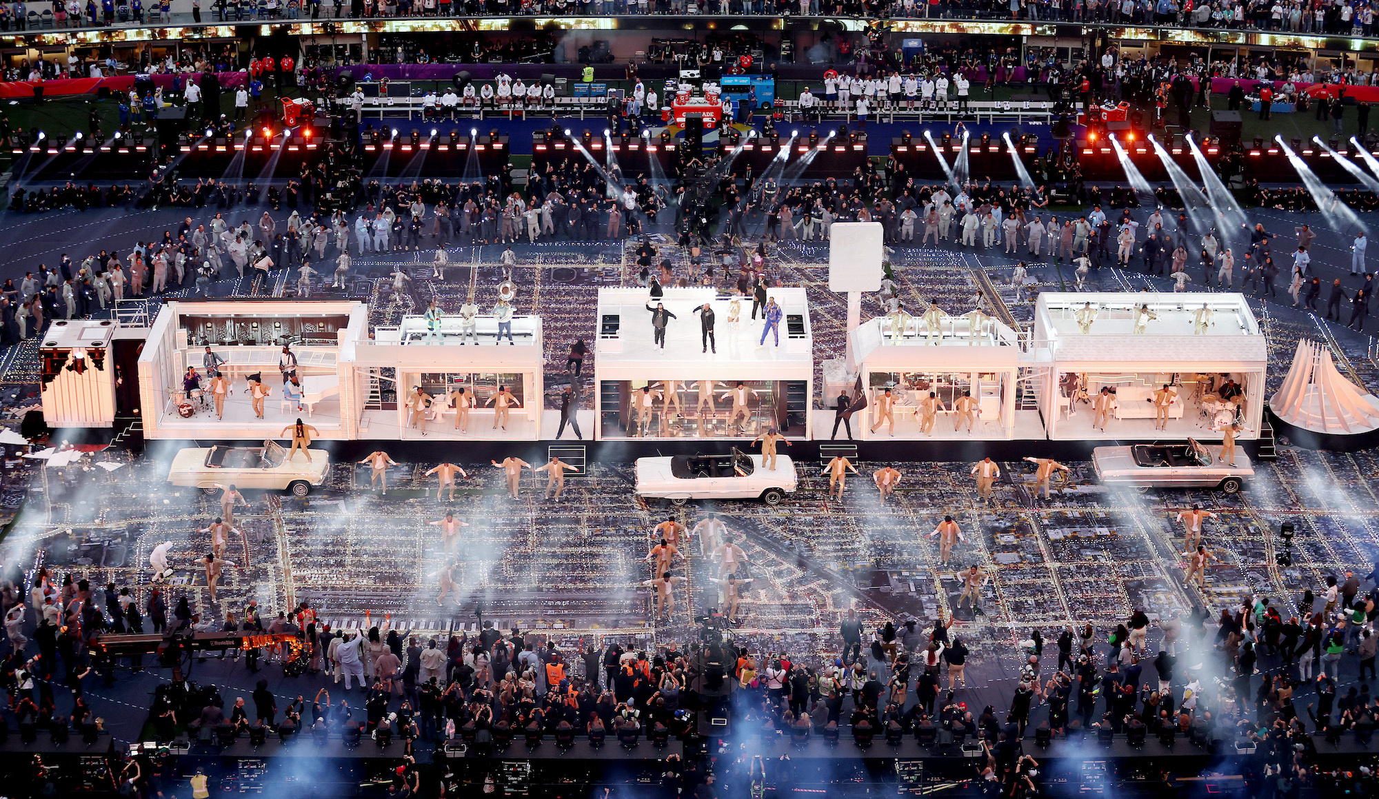 Super Bowl LVI, Halftime Show, Al Gurdon, 2000x1160 HD Desktop