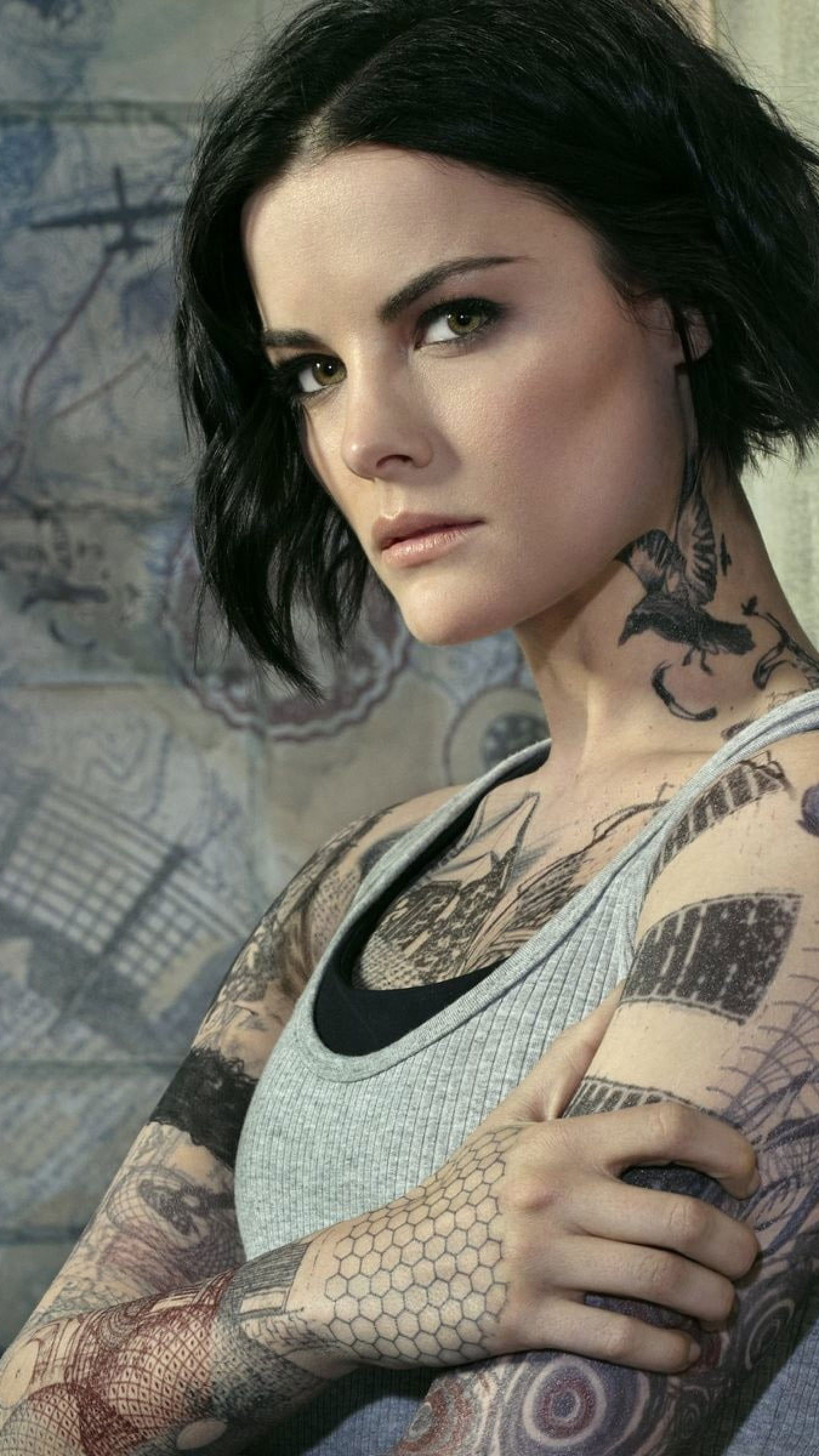 Blindspot, Jaimie Alexander, Short hair, Wallpaper for fans, 1350x2400 HD Phone