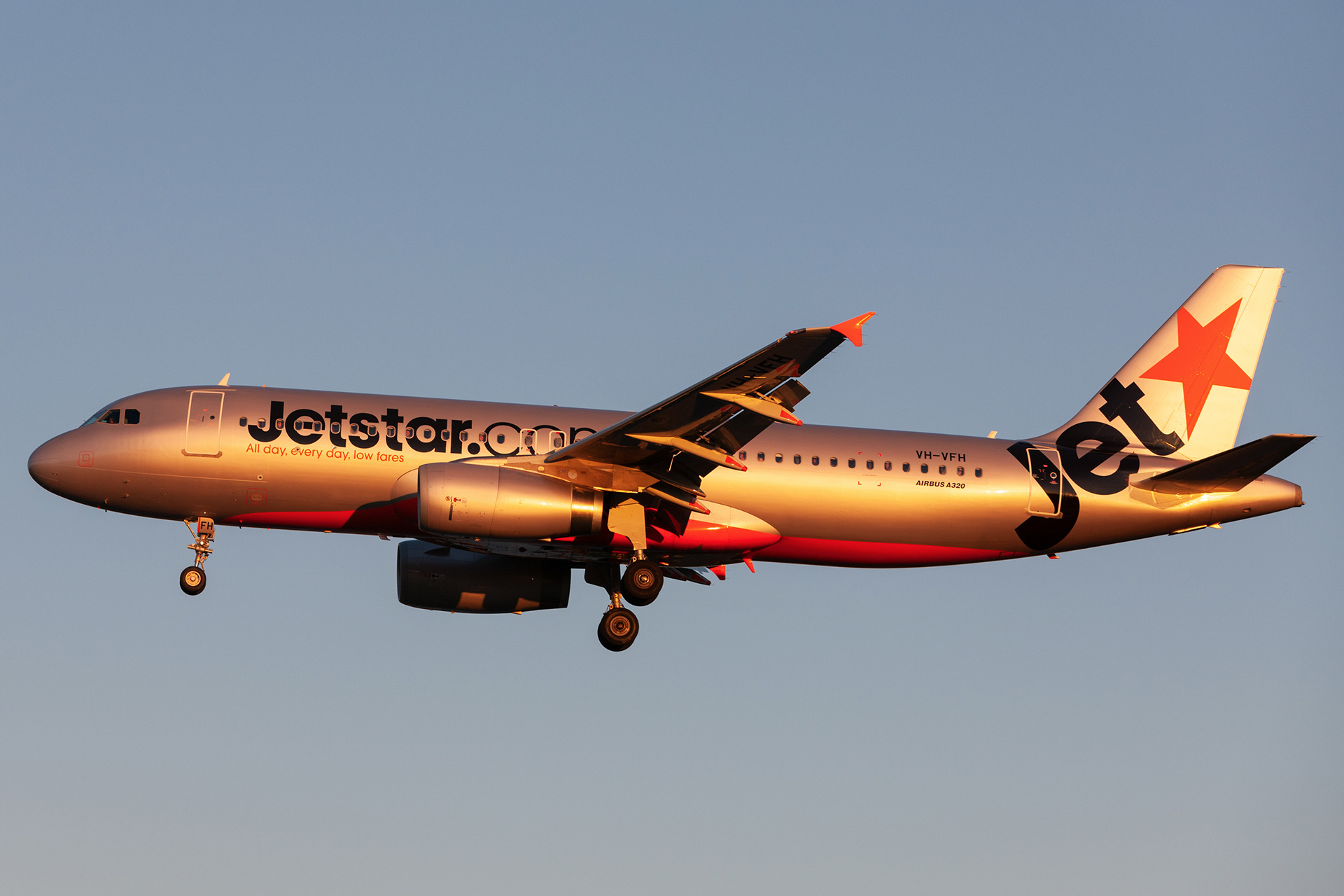 Jetstar, Domestic flights, Travel recovery, Wanderlust reignited, 1920x1280 HD Desktop