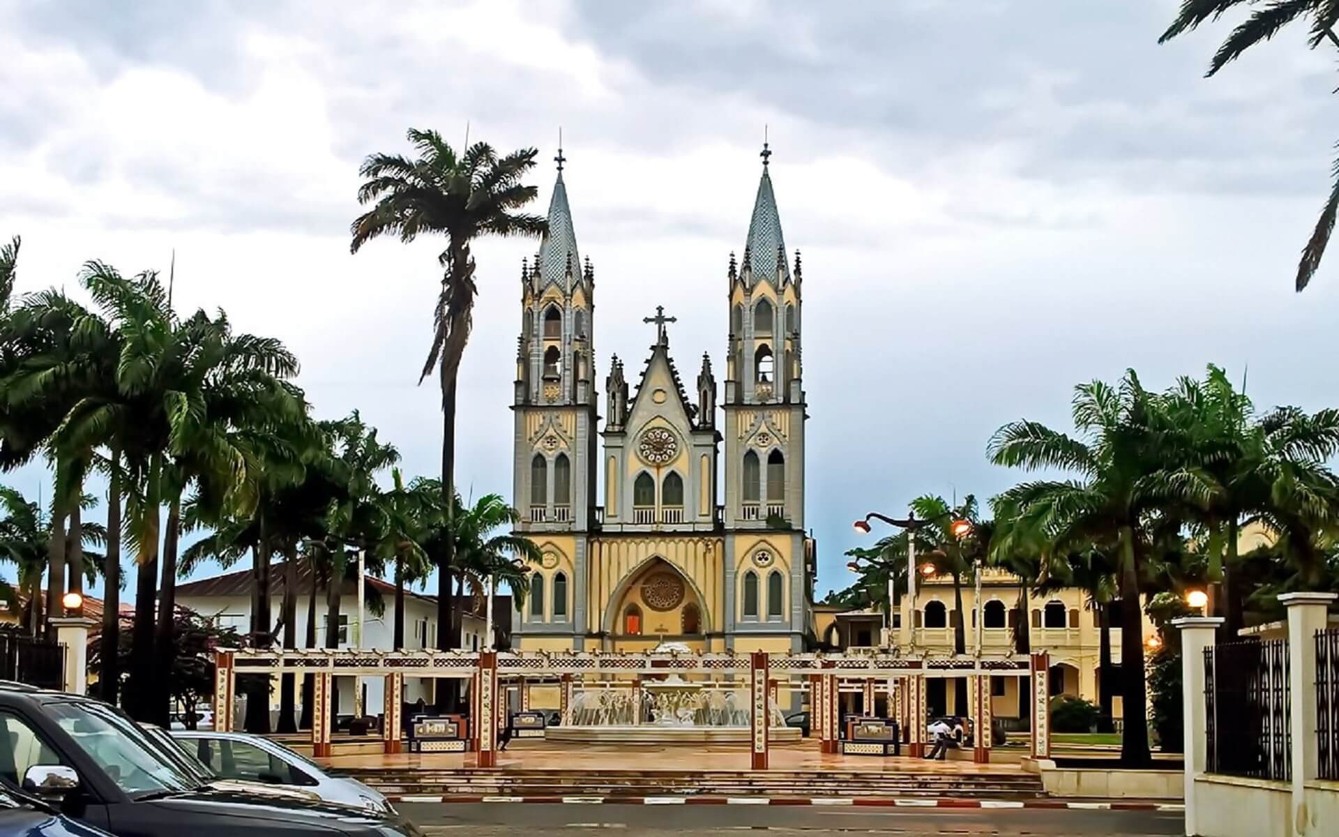 Malabo, Equatorial Guinea, Language phrasebook, Travel, 1920x1200 HD Desktop