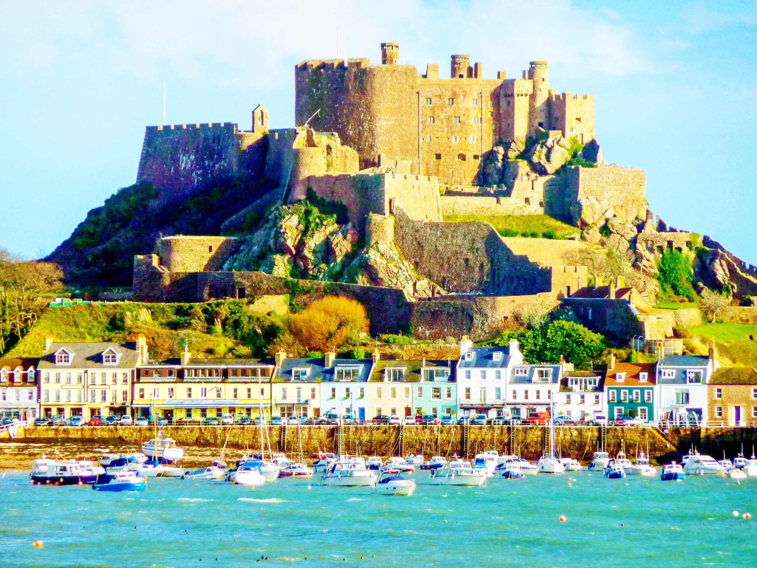 Bailiwick of Jersey, Romantic dates, Couples retreat, Island beauty, 2560x1920 HD Desktop