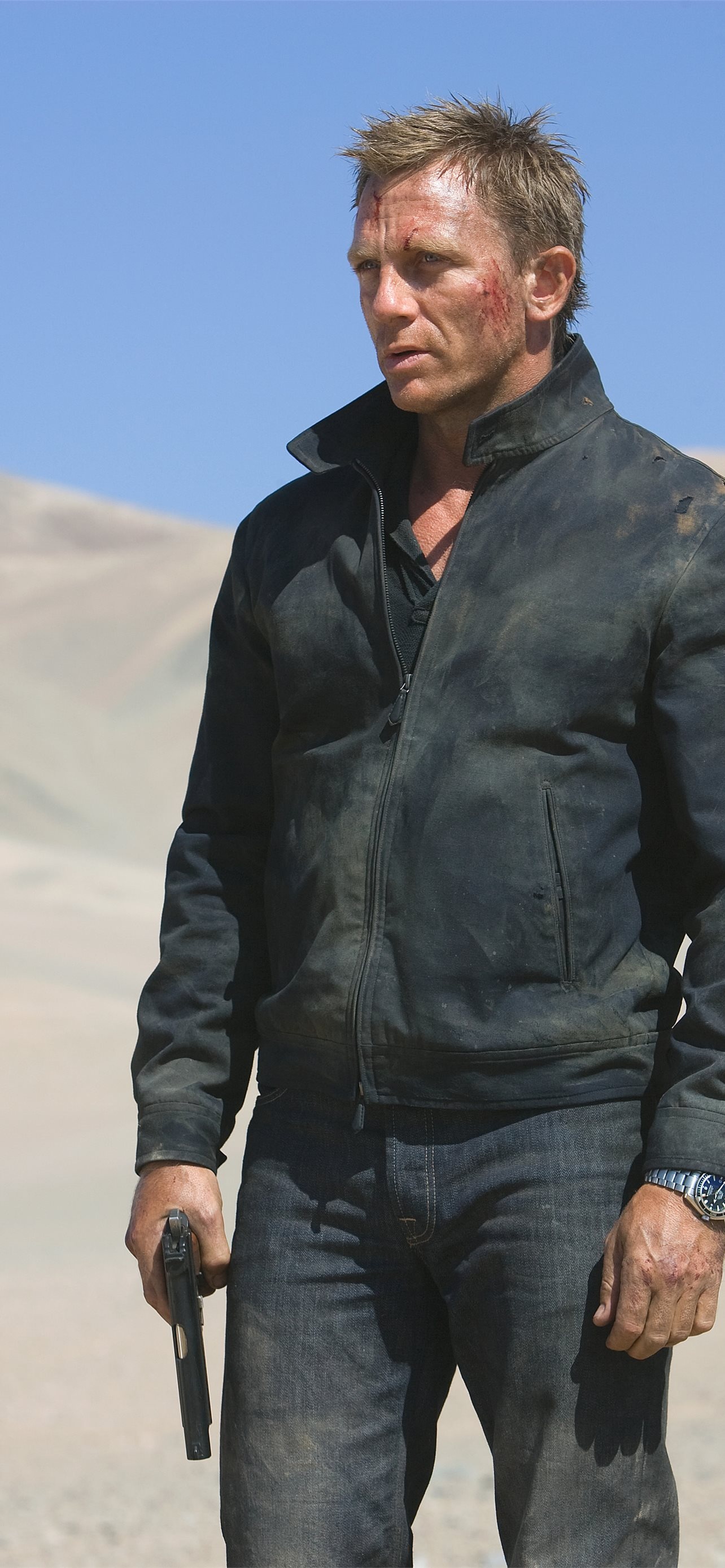 Quantum of Solace, Daniel Craig Wallpaper, 1290x2780 HD Phone